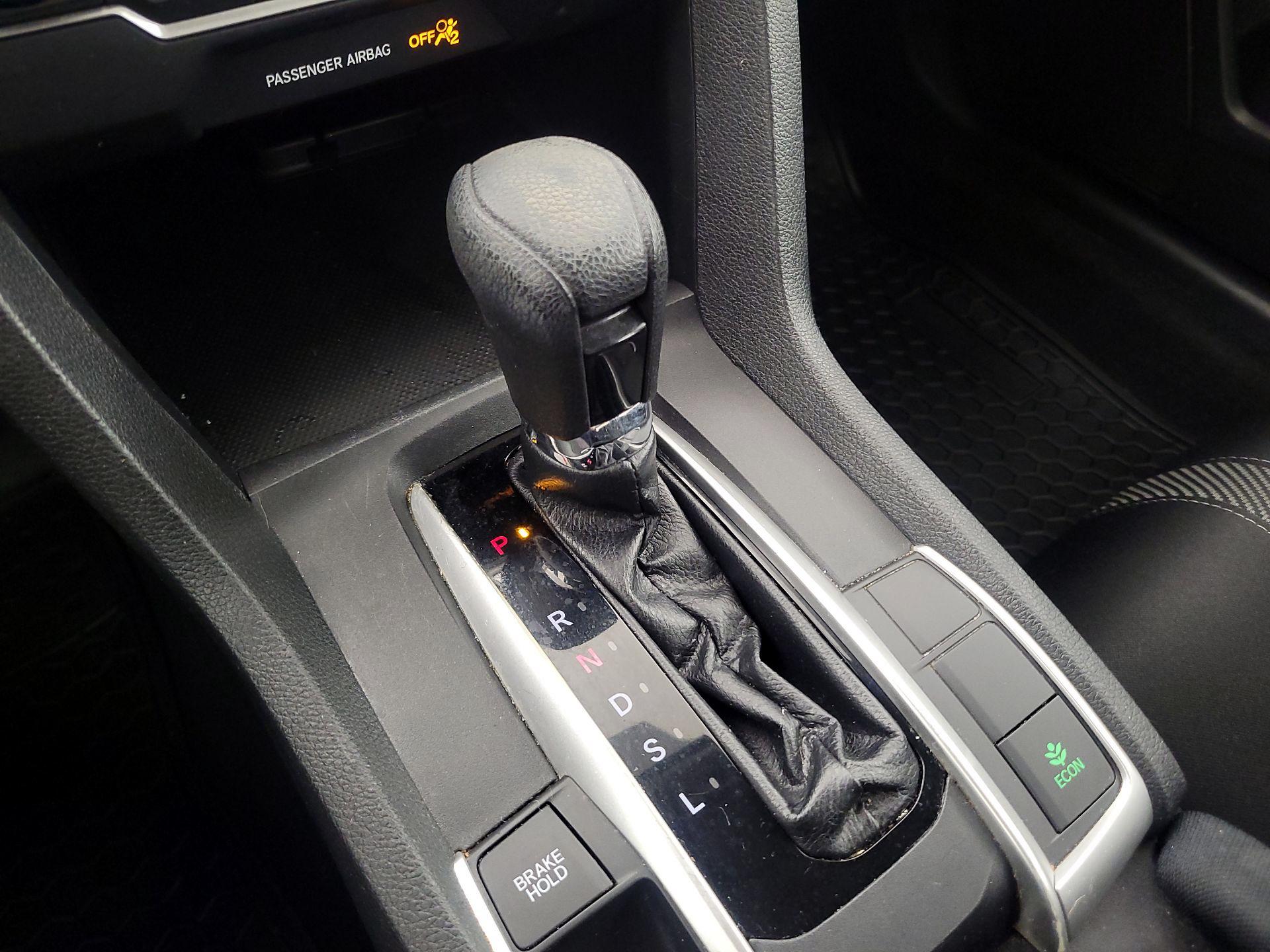 Thumbnail: 2018 Honda Civic - 17