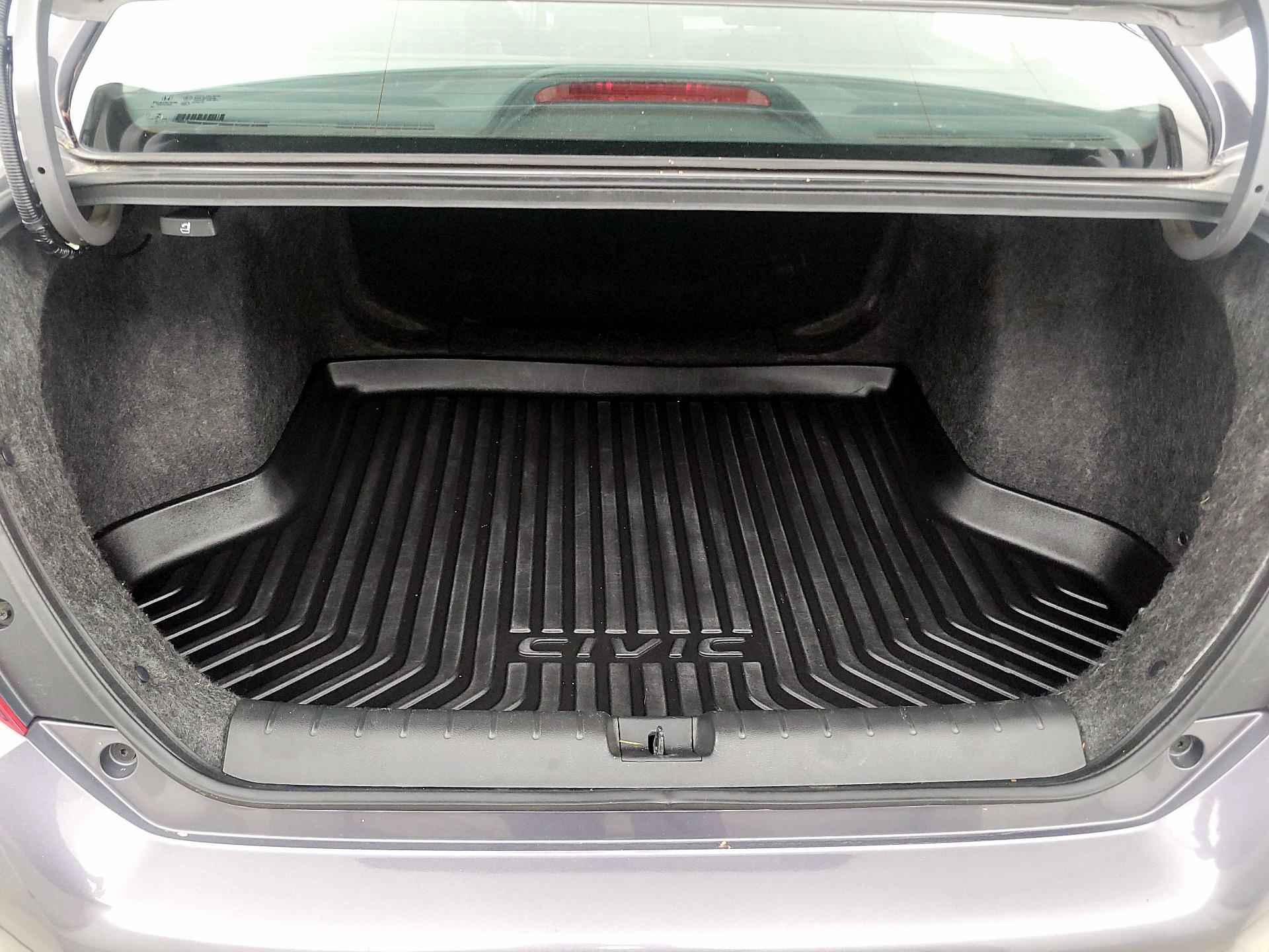 Thumbnail: 2018 Honda Civic - 20