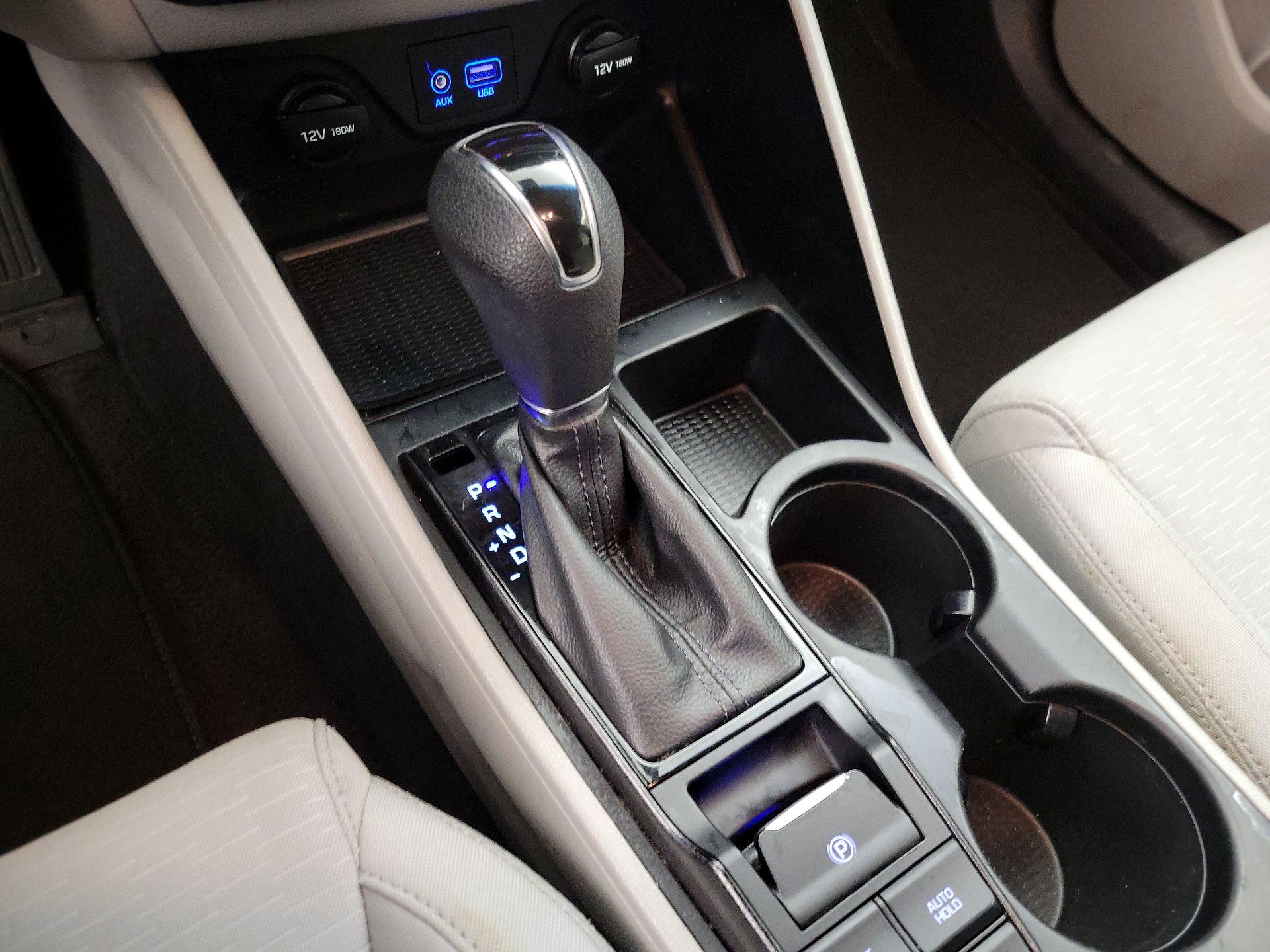 Thumbnail: 2019 Hyundai Tucson - 17