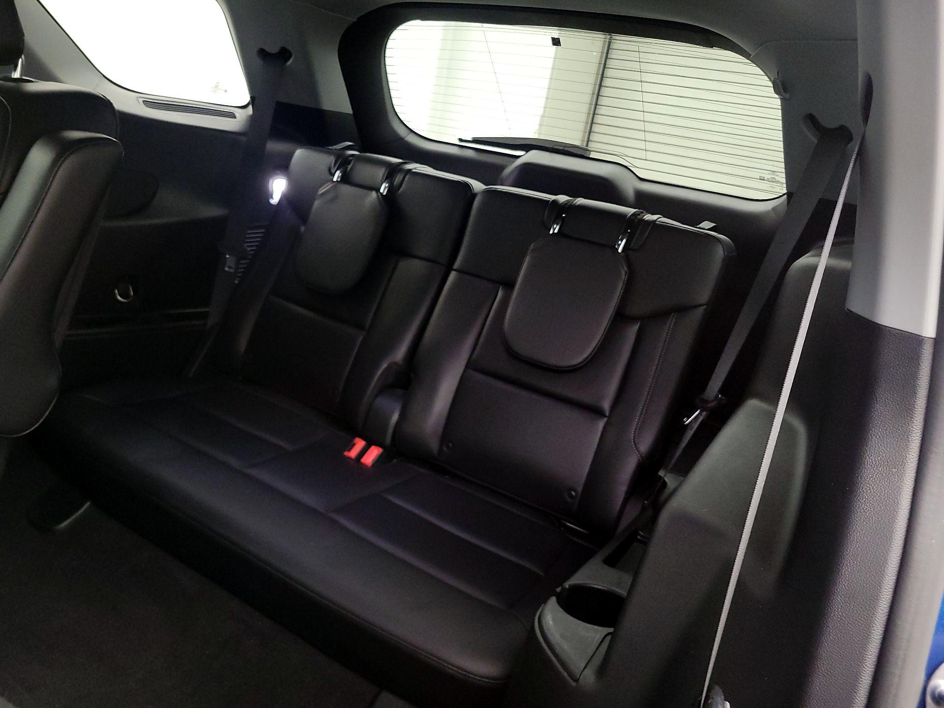 Thumbnail: 2020 Ford Explorer - 20