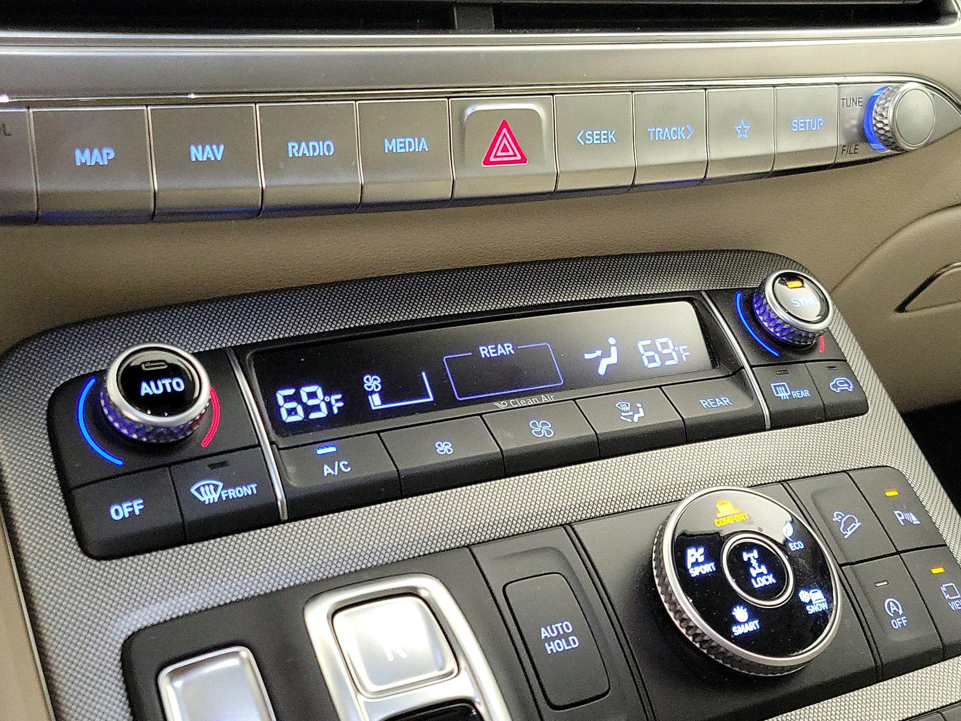 Thumbnail: 2020 Hyundai Palisade - 16