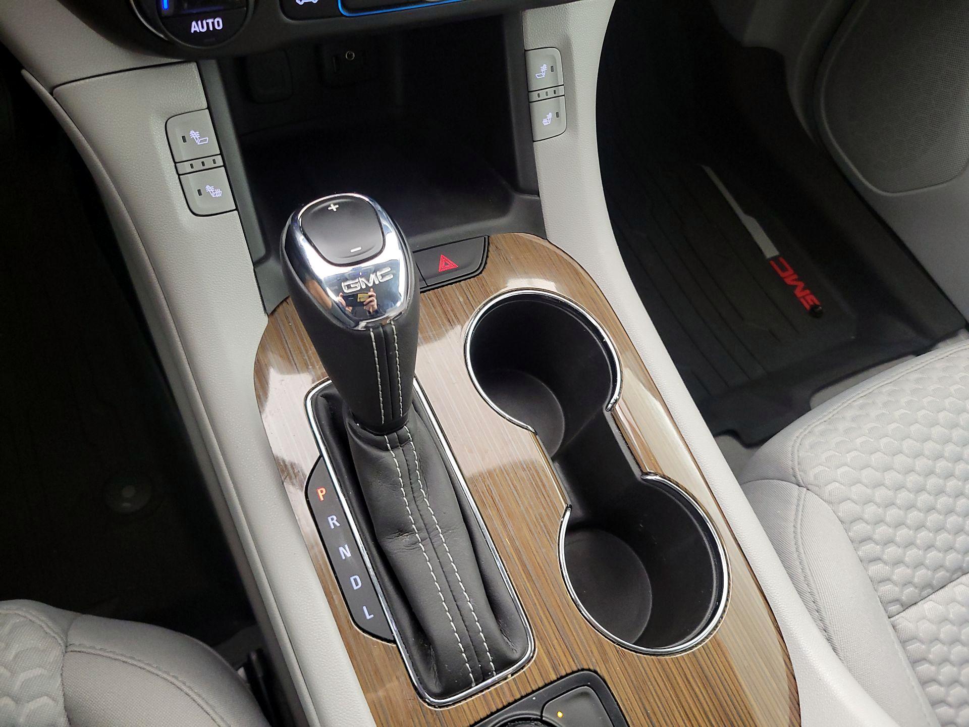 Thumbnail: 2019 GMC Acadia - 17