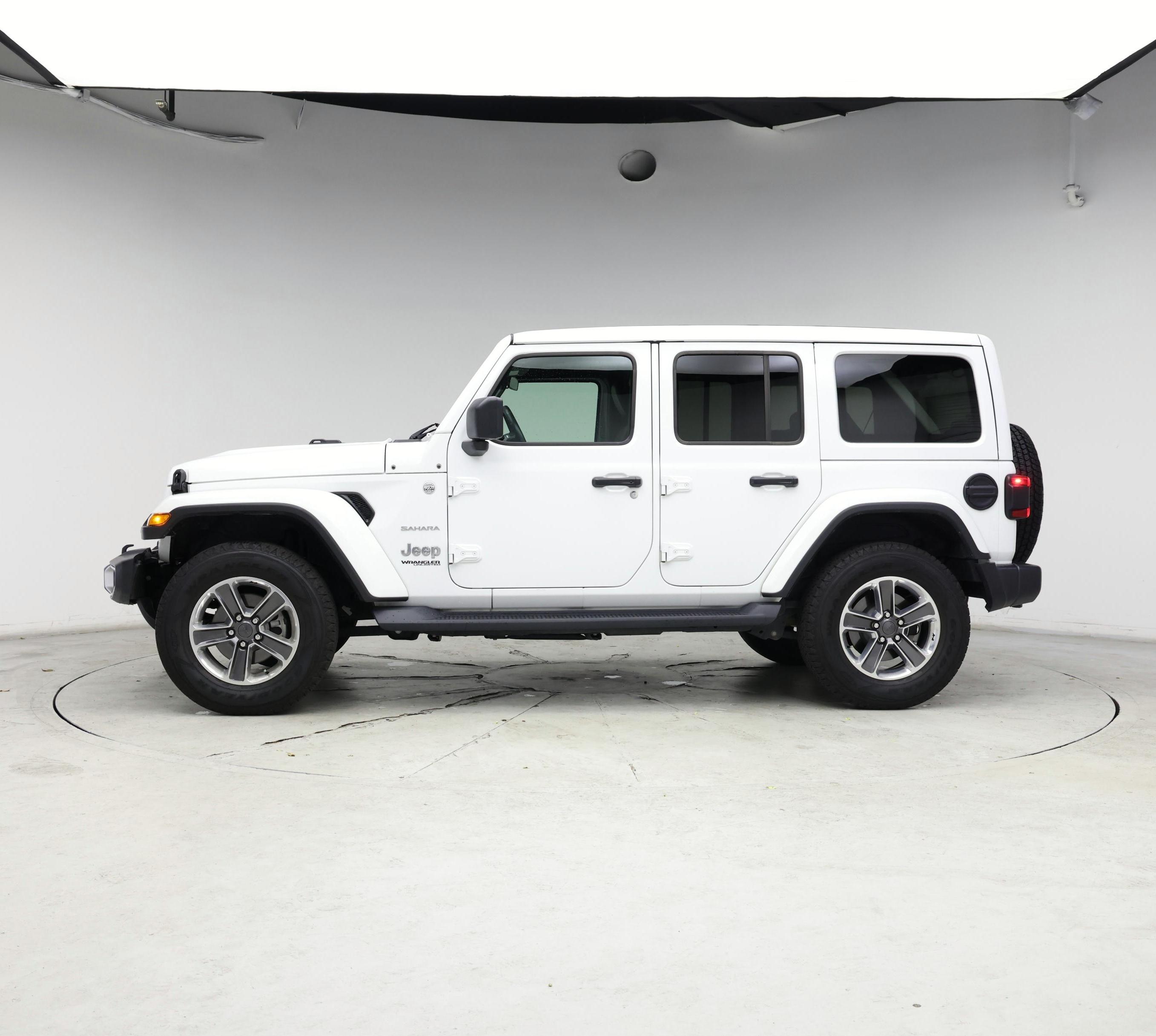 Thumbnail: 2021 Jeep Wrangler - 3