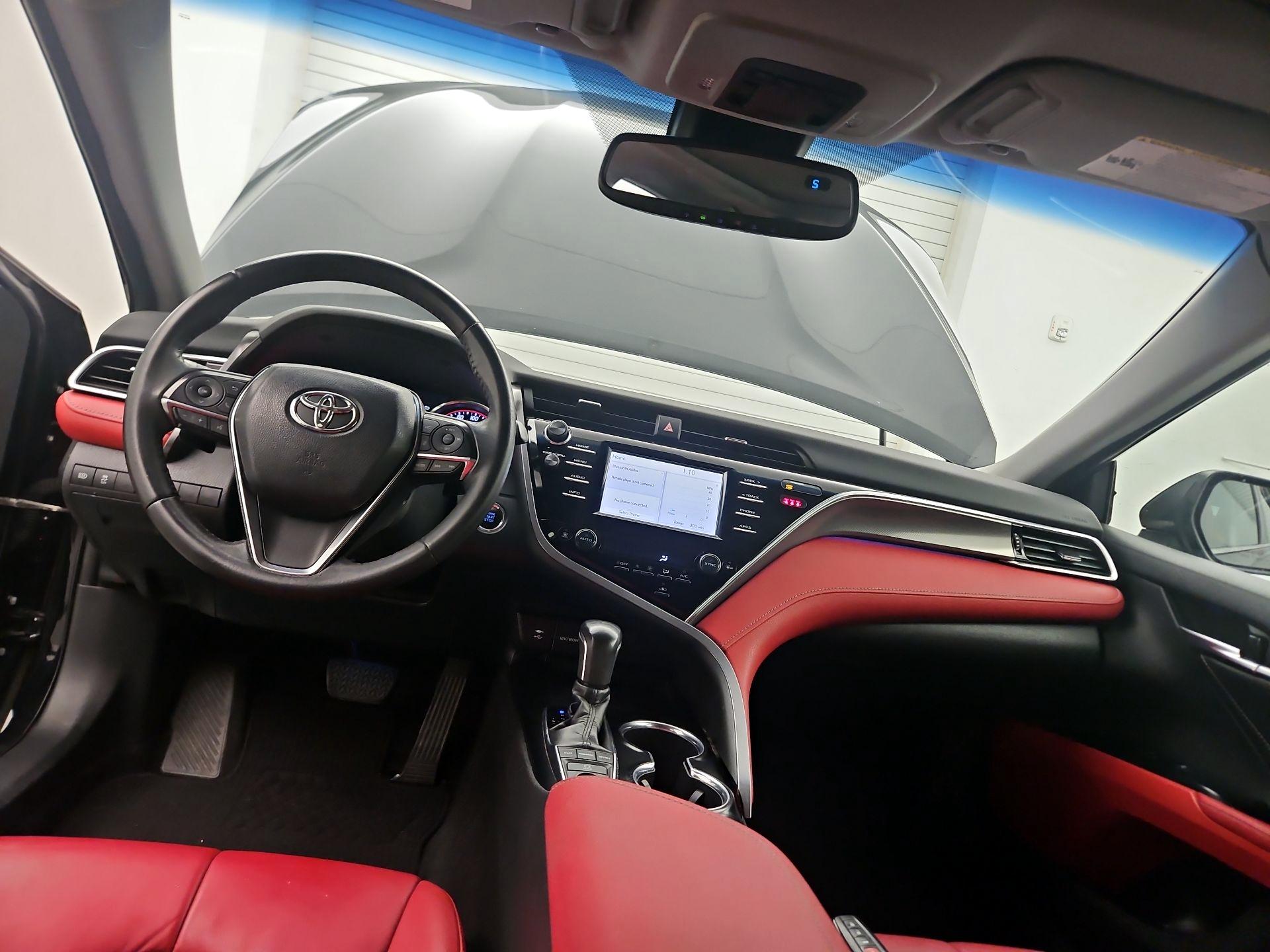 Thumbnail: 2018 Toyota Camry - 9