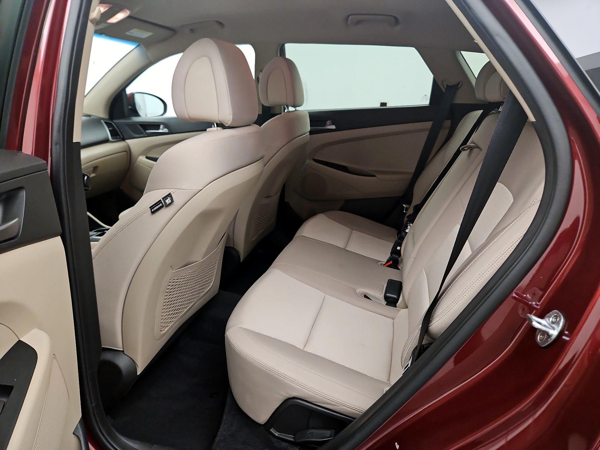 Thumbnail: 2017 Hyundai Tucson - 17