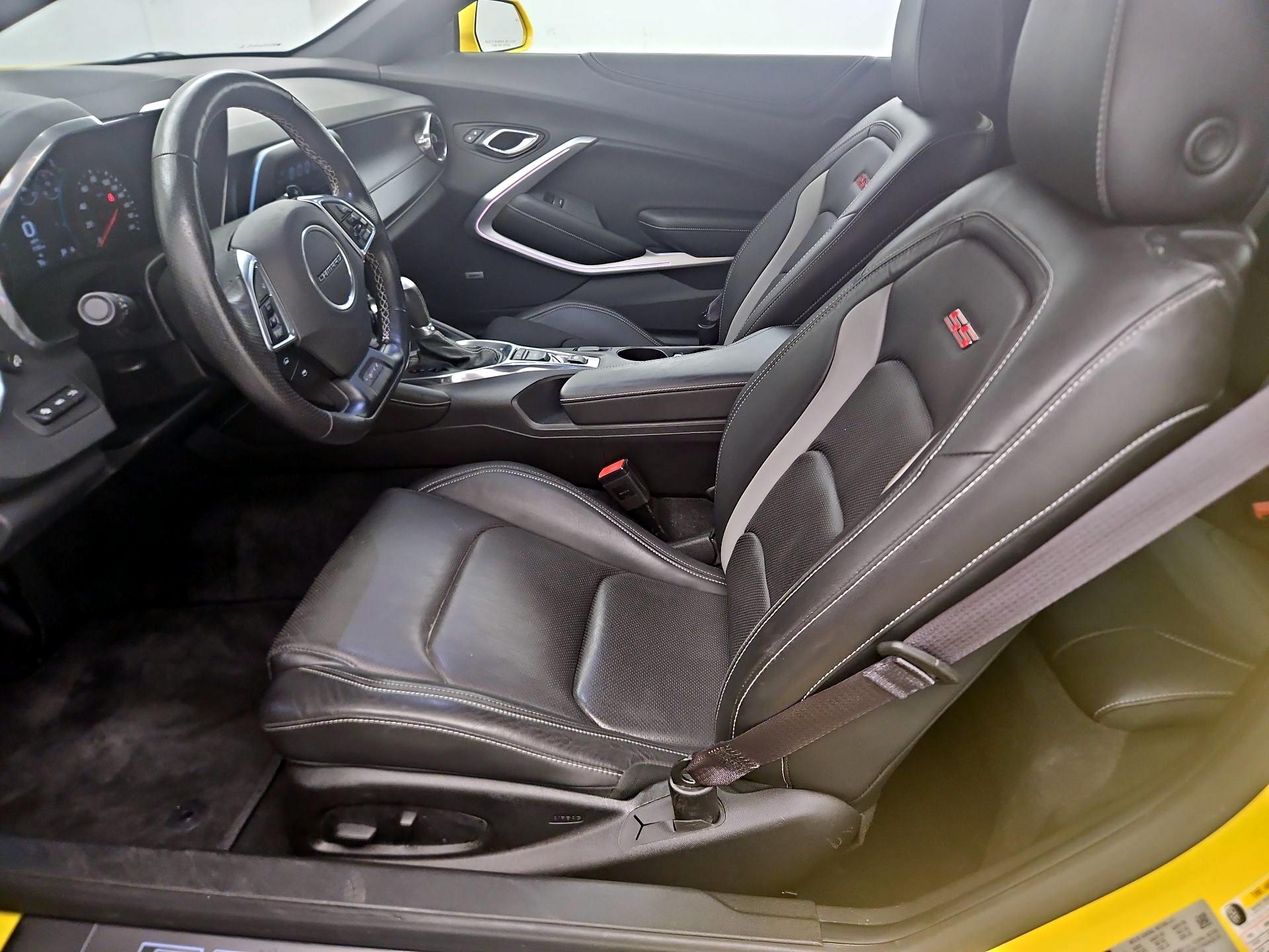 Thumbnail: 2017 Chevrolet Camaro - 11