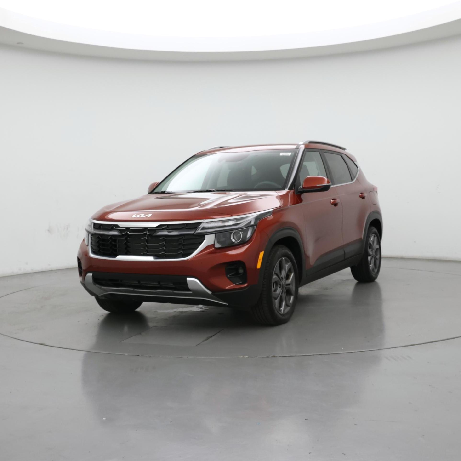 Thumbnail: 2024 Kia Seltos - 4