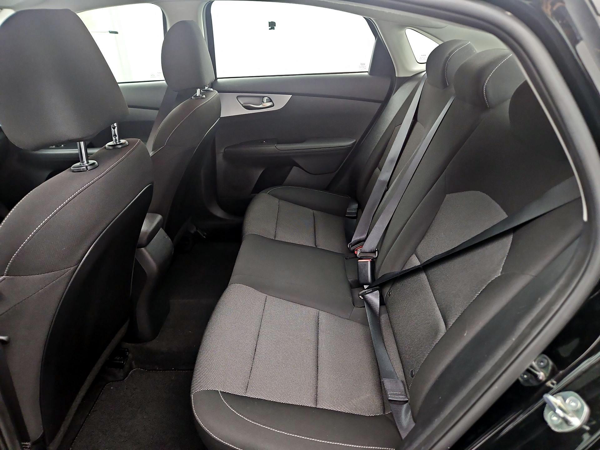 Thumbnail: 2024 Kia Forte - 19