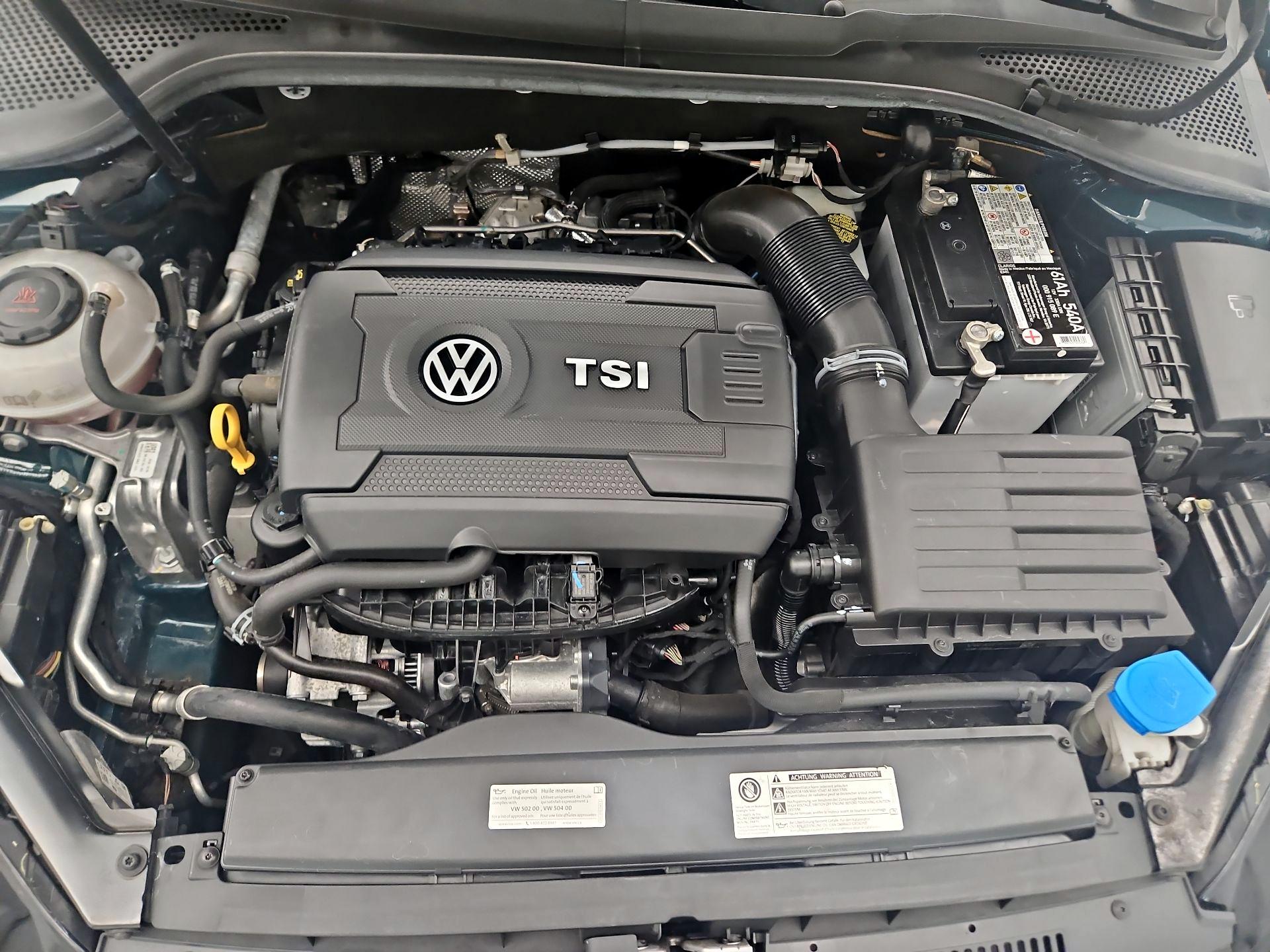 Thumbnail: 2018 Volkswagen Golf - 20