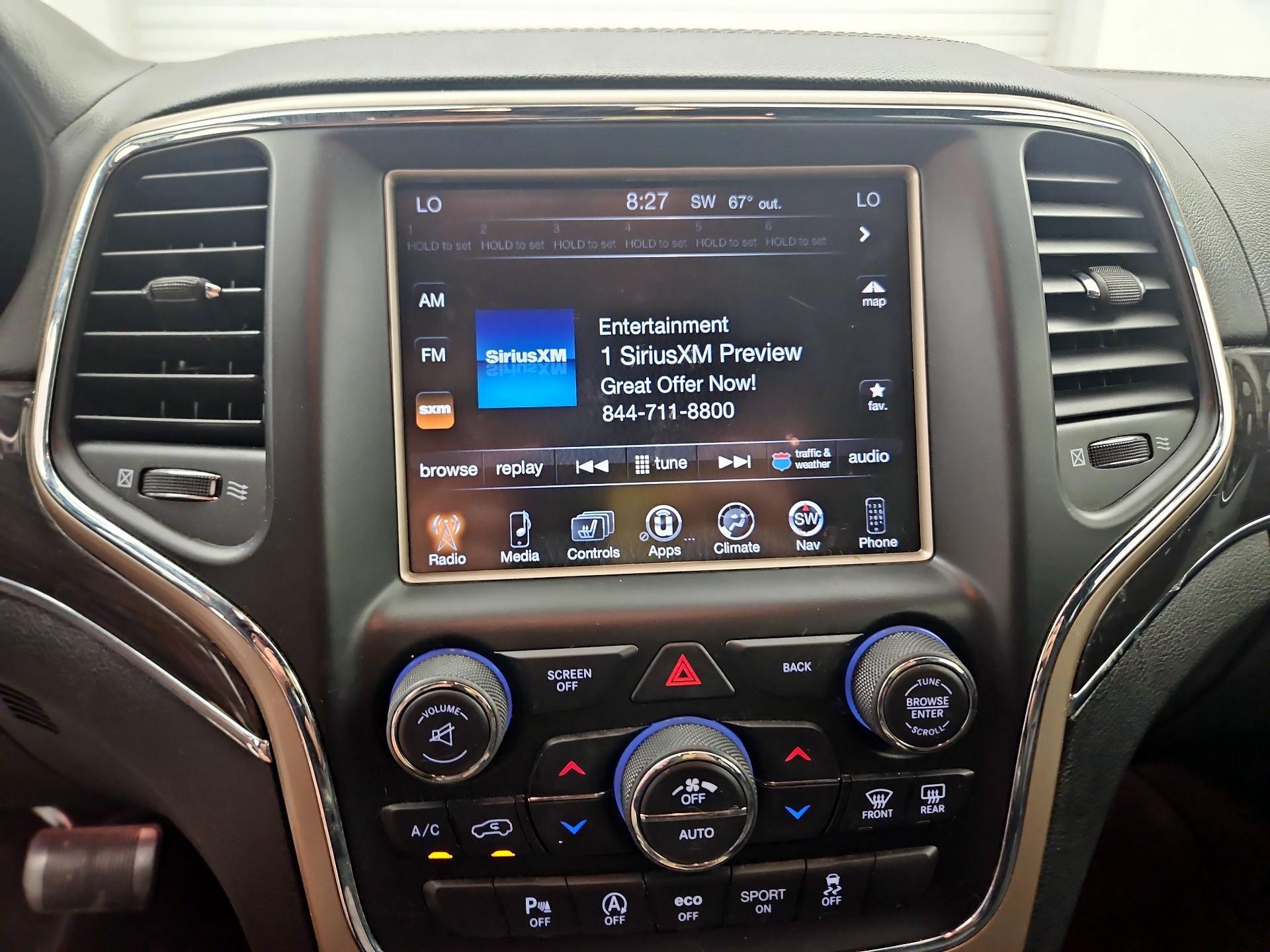Thumbnail: 2017 Jeep Grand Cherokee - 16