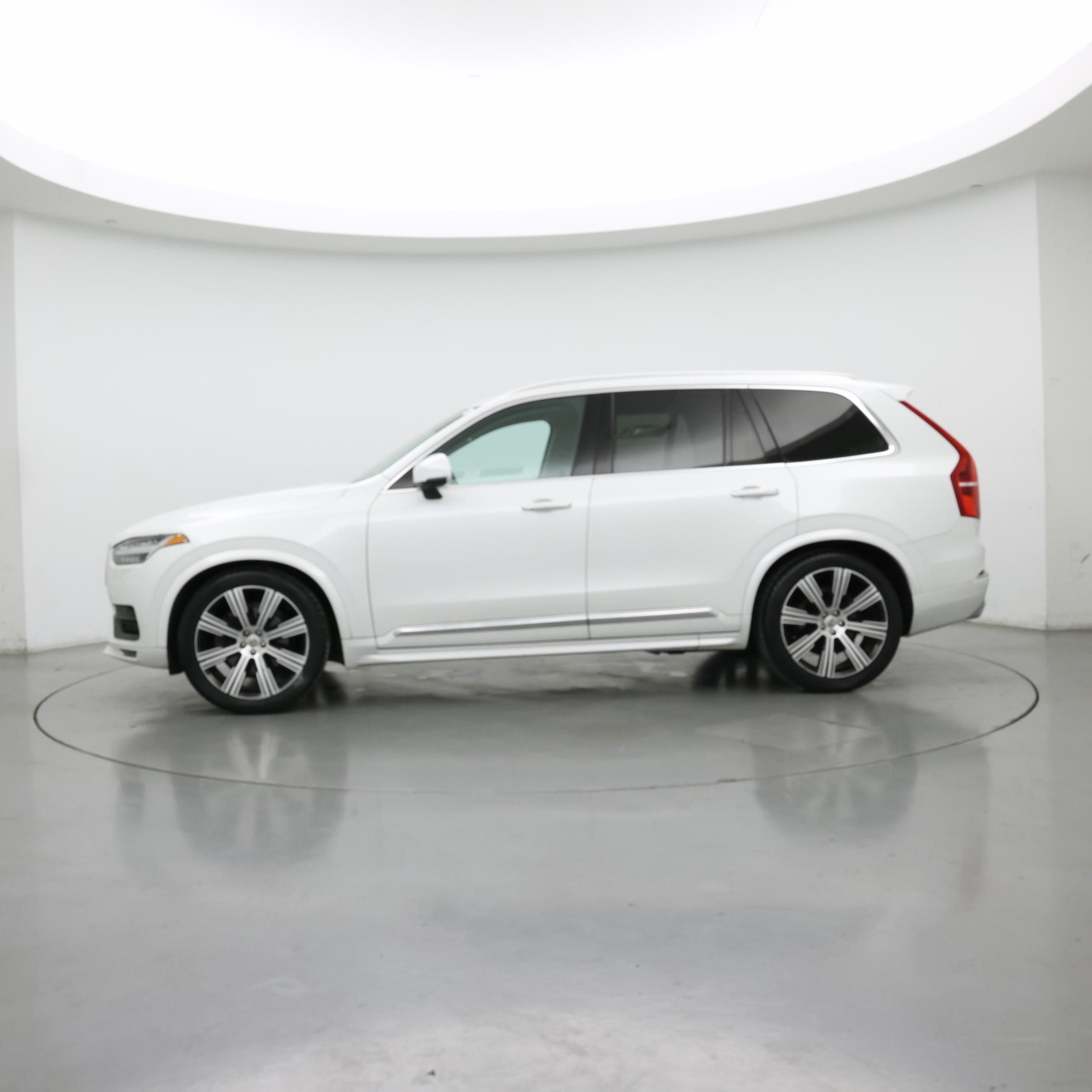 Thumbnail: 2021 Volvo XC90 - 3