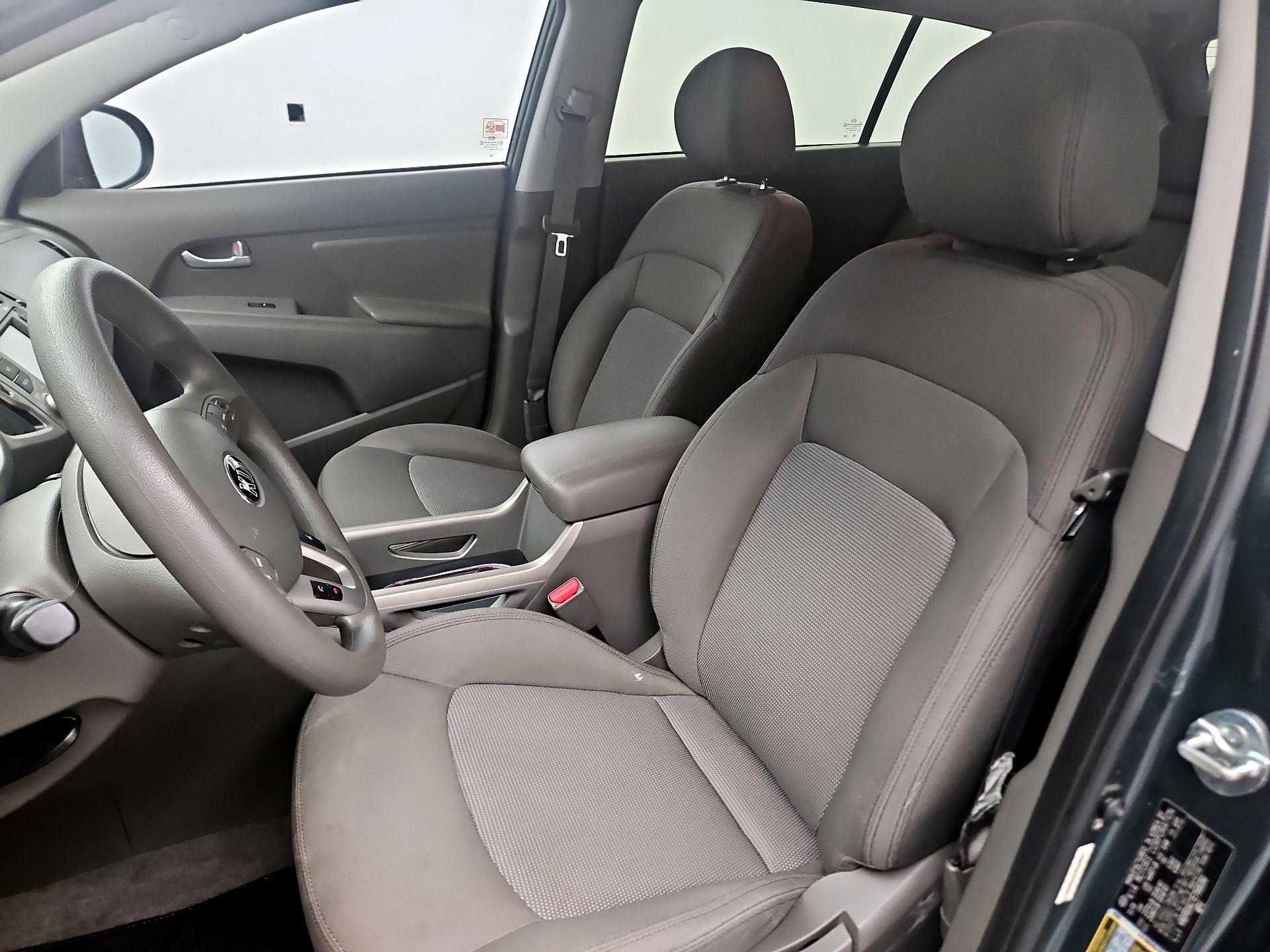Thumbnail: 2014 Kia Sportage - 11