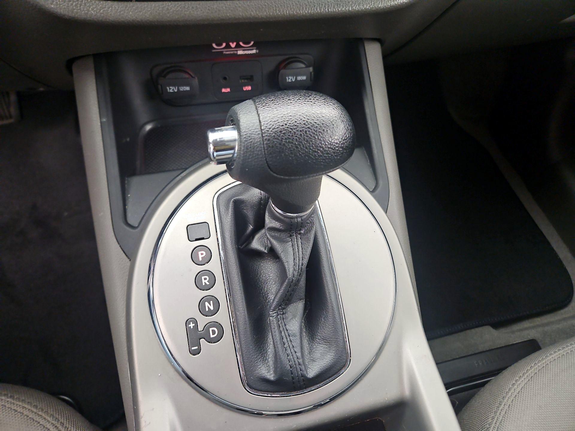 Thumbnail: 2014 Kia Sportage - 16
