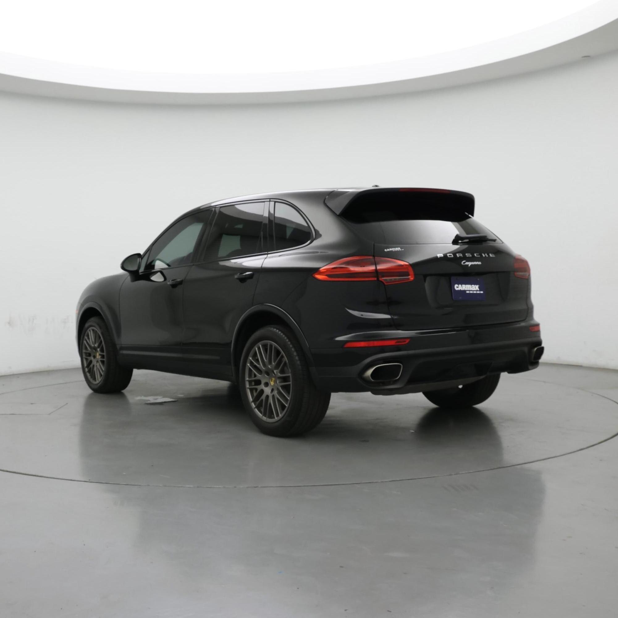 Thumbnail: 2018 Porsche Cayenne - 2