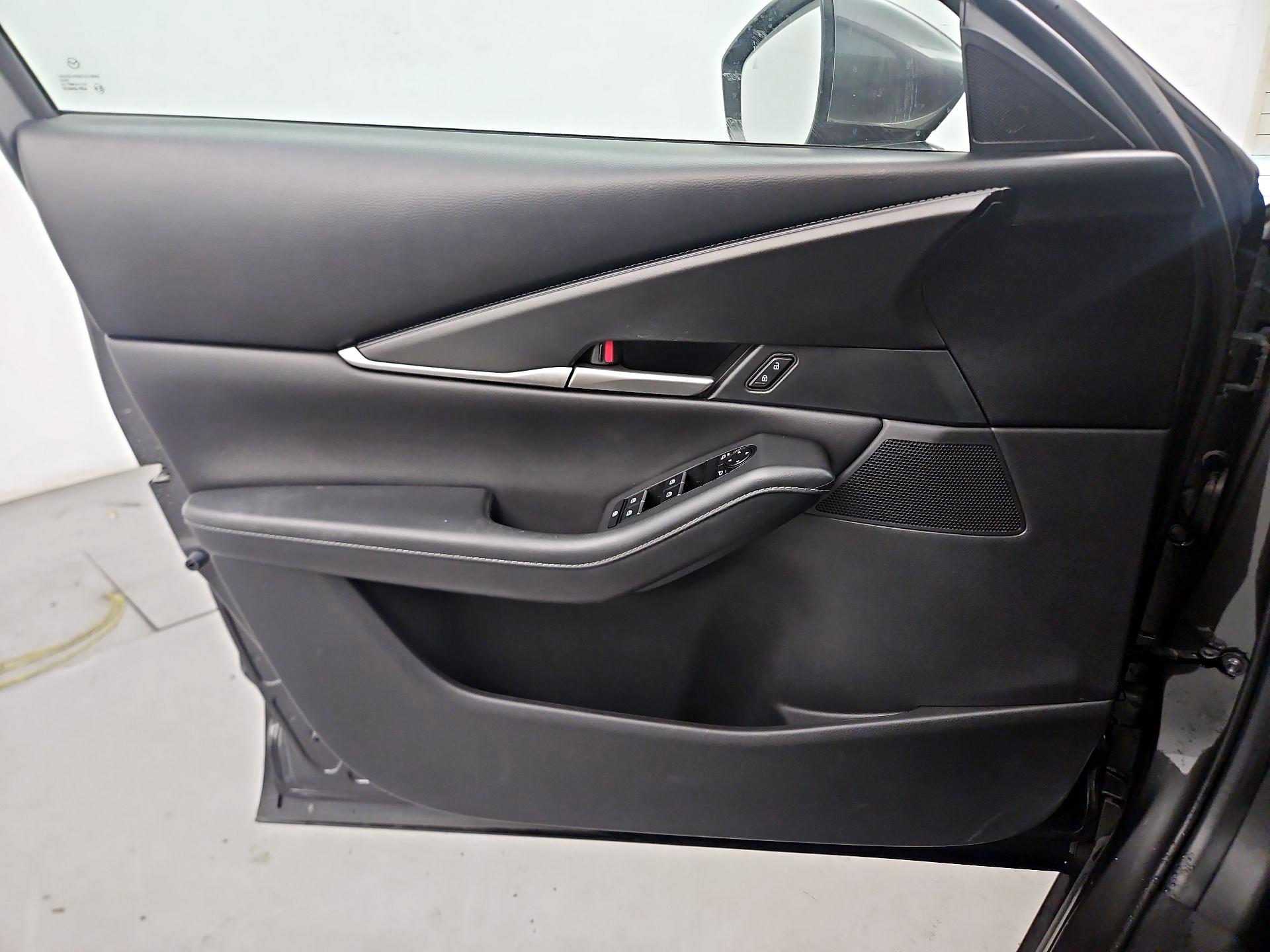 Thumbnail: 2023 Mazda CX-30 - 12