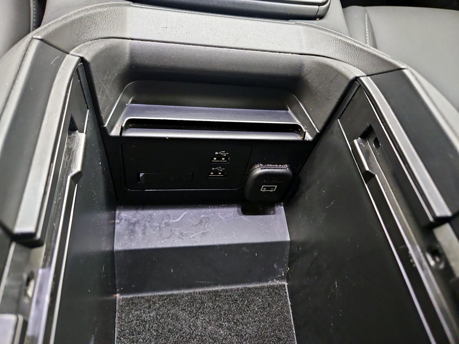 Thumbnail: 2023 Mazda CX-30 - 18