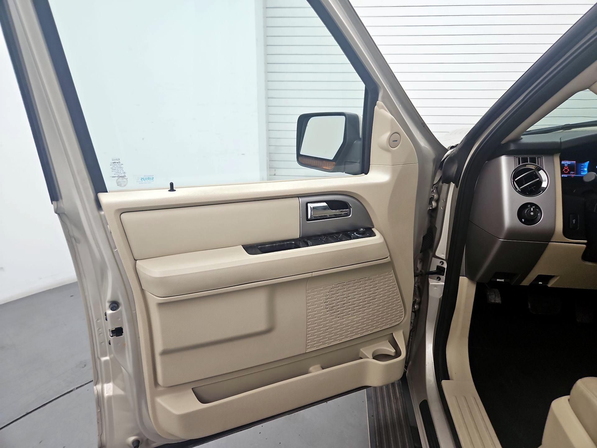 Thumbnail: 2017 Ford Expedition EL - 12