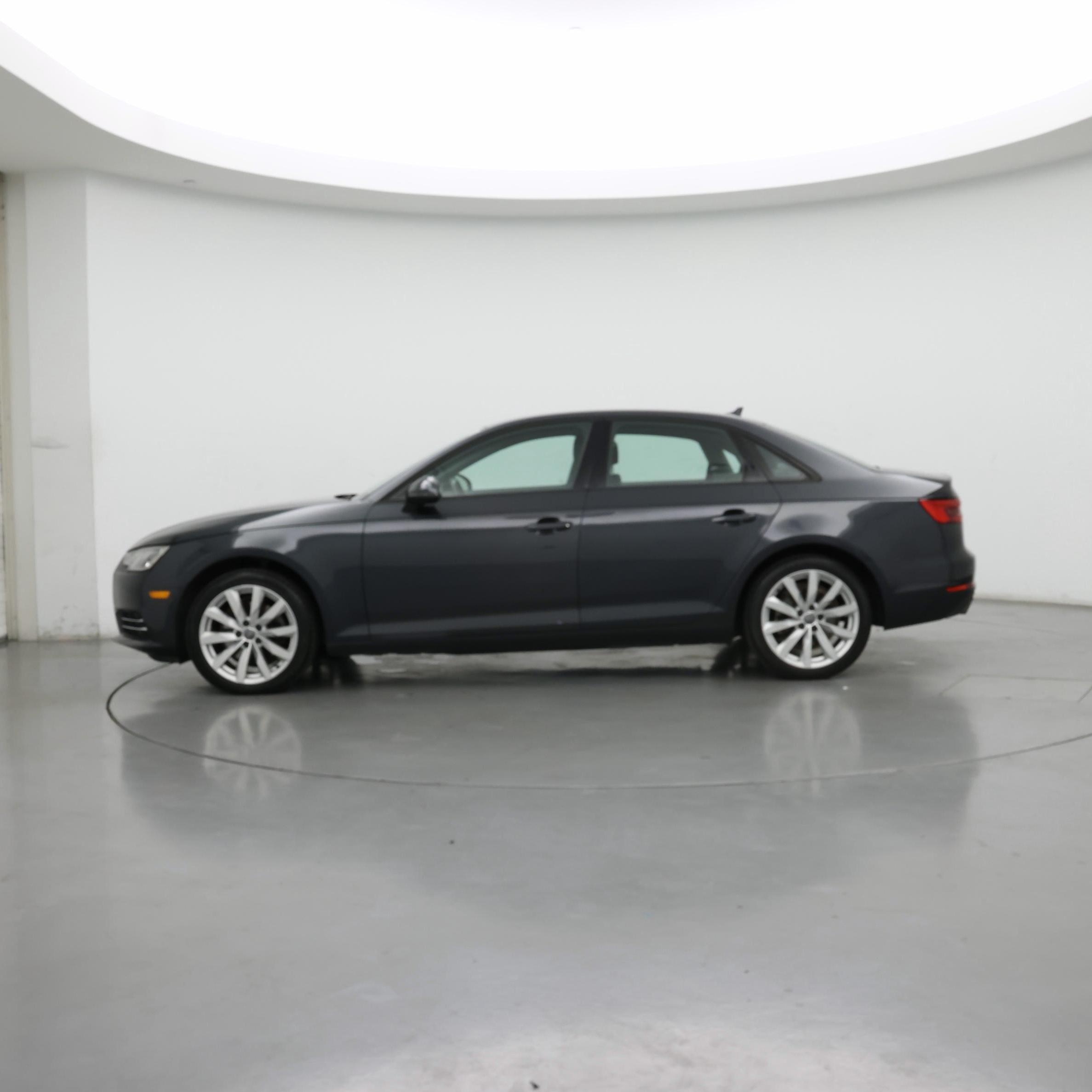 Thumbnail: 2017 Audi A4 - 3