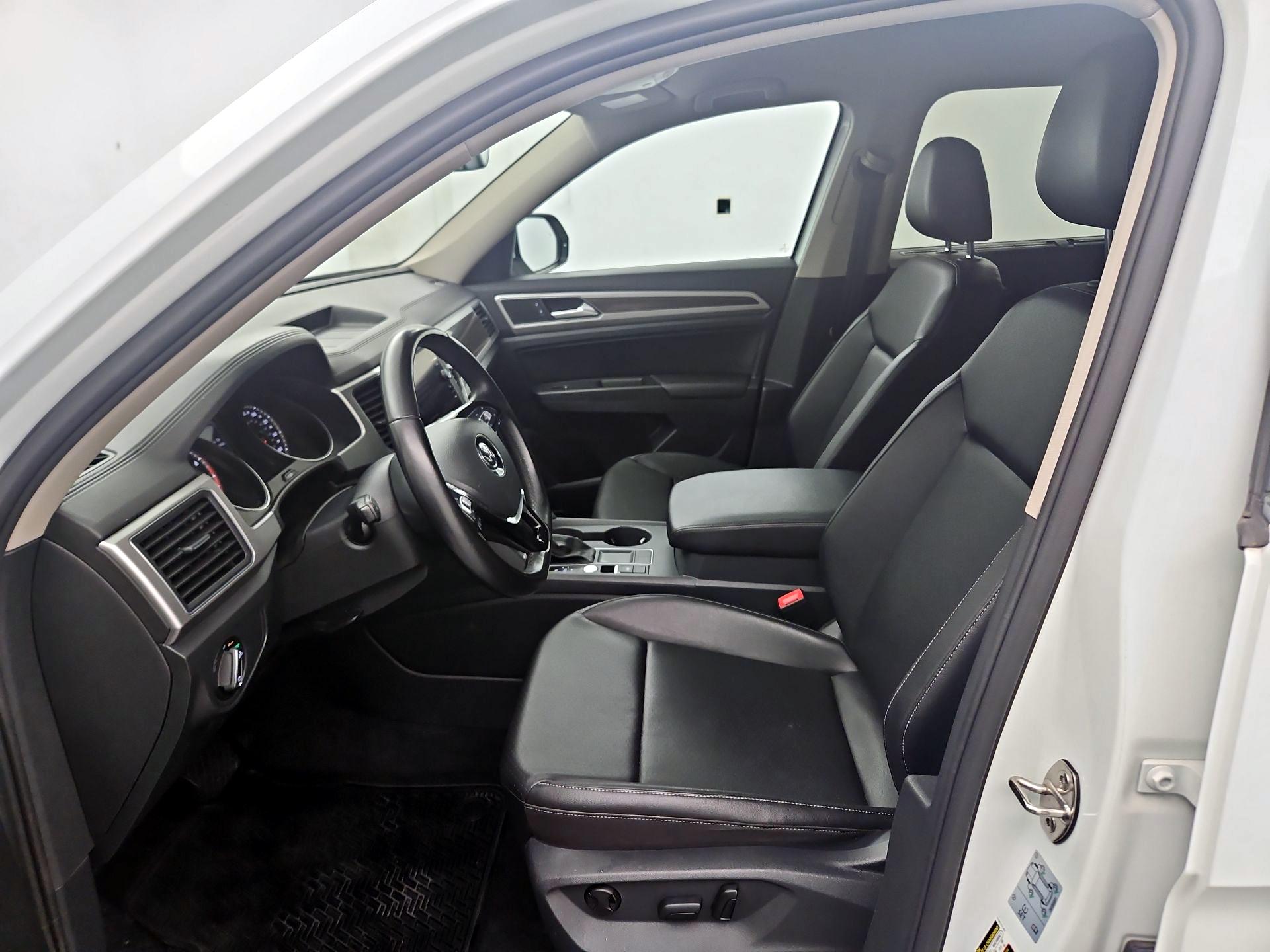 Thumbnail: 2018 Volkswagen Atlas - 11