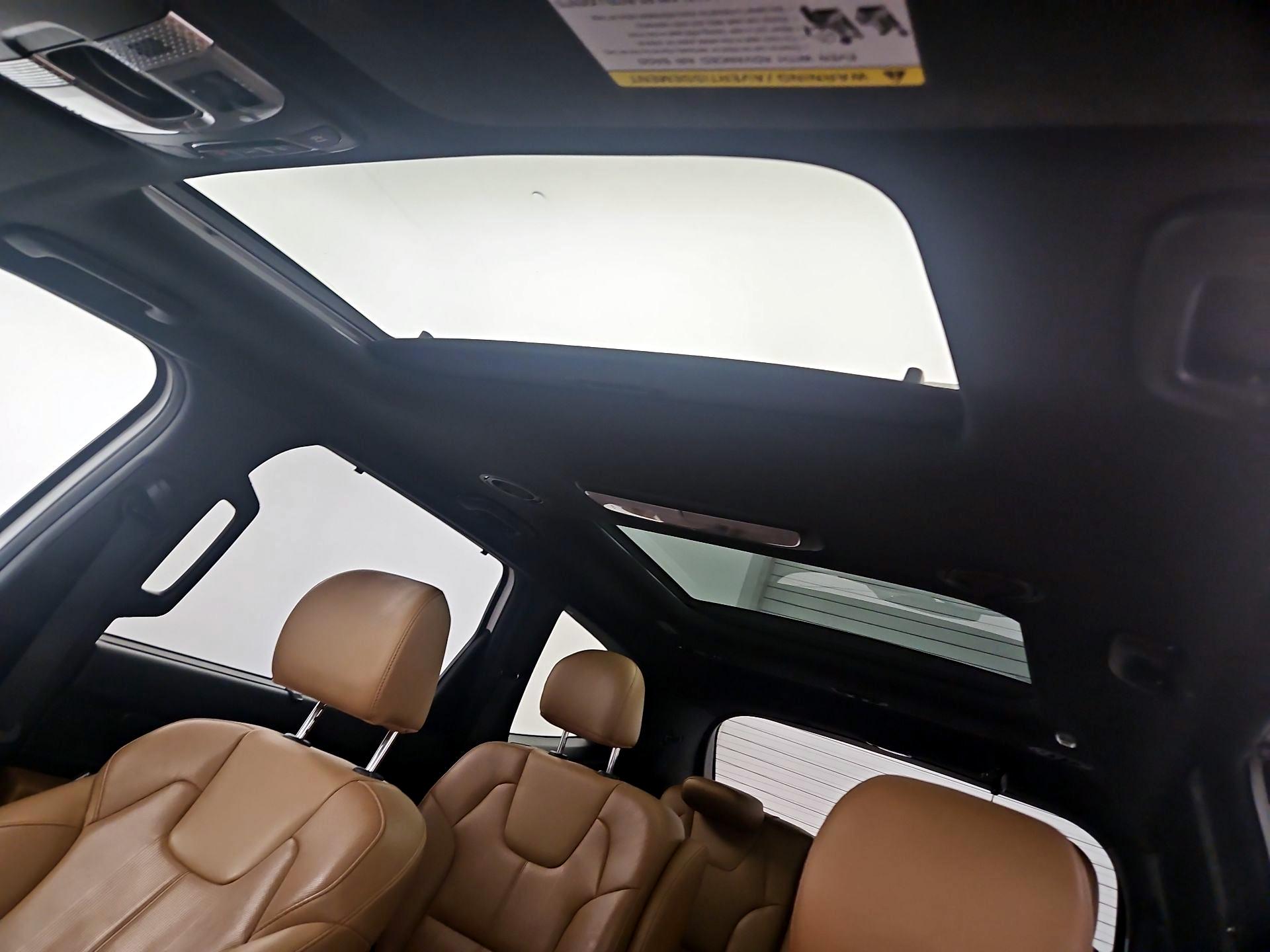 Thumbnail: 2021 Kia Telluride - 20