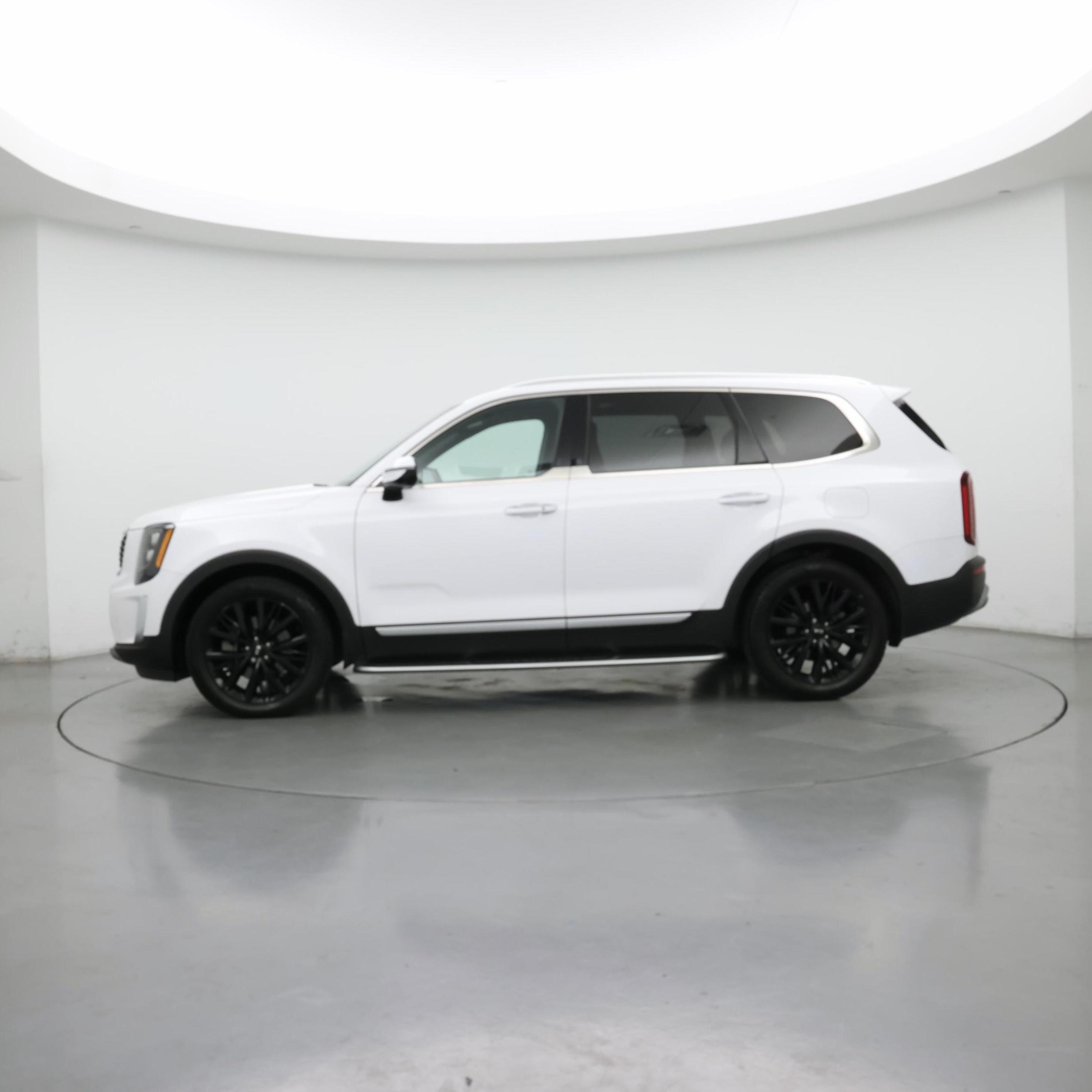 Thumbnail: 2021 Kia Telluride - 3