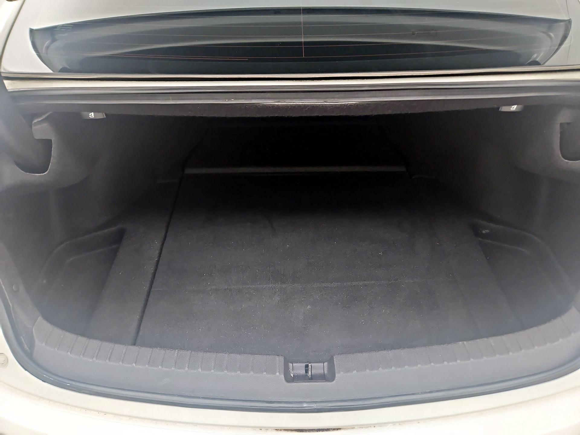 Thumbnail: 2015 Acura TLX - 18