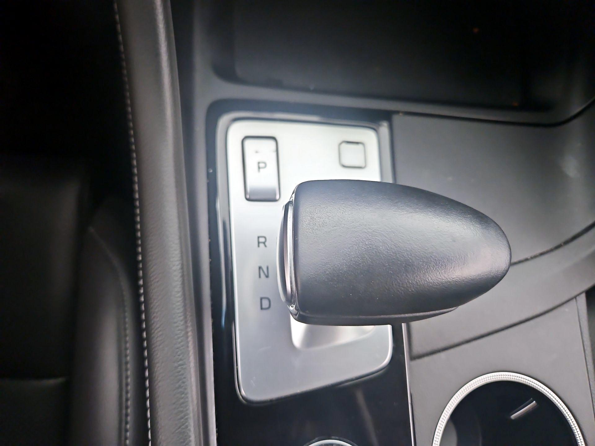 Thumbnail: 2023 Genesis G70 - 17