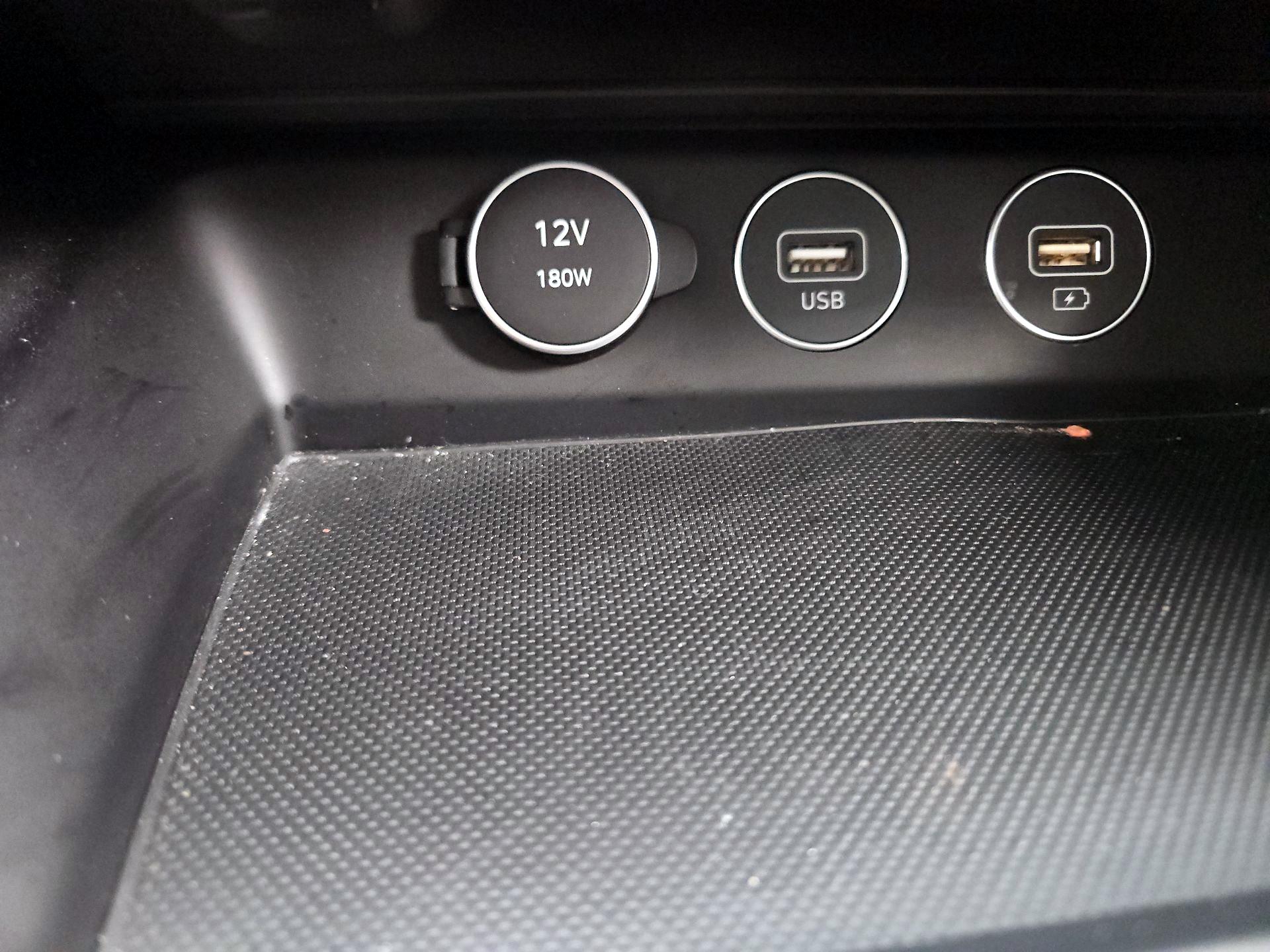 Thumbnail: 2023 Genesis G70 - 18