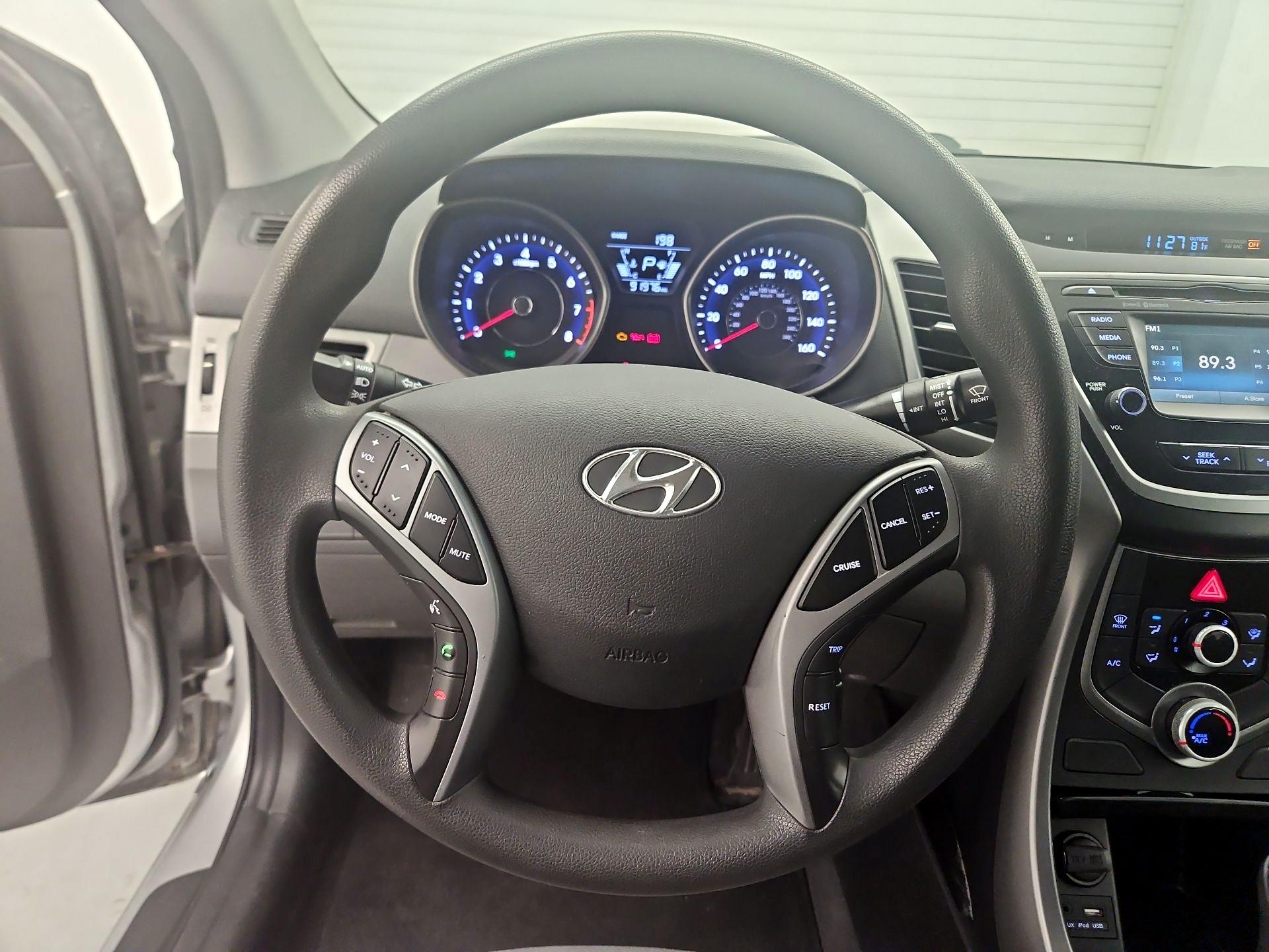 Thumbnail: 2016 Hyundai Elantra - 10