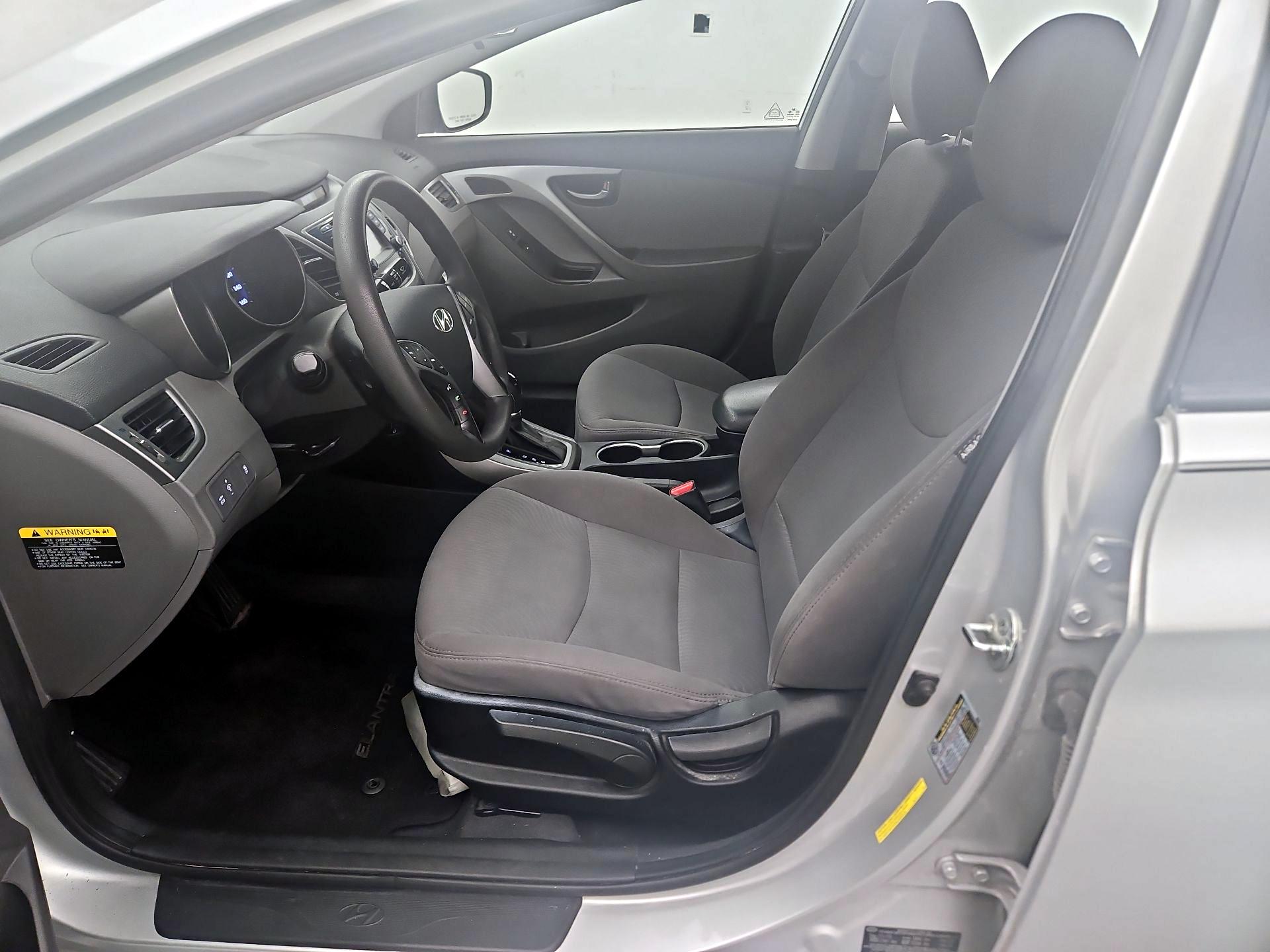 Thumbnail: 2016 Hyundai Elantra - 11