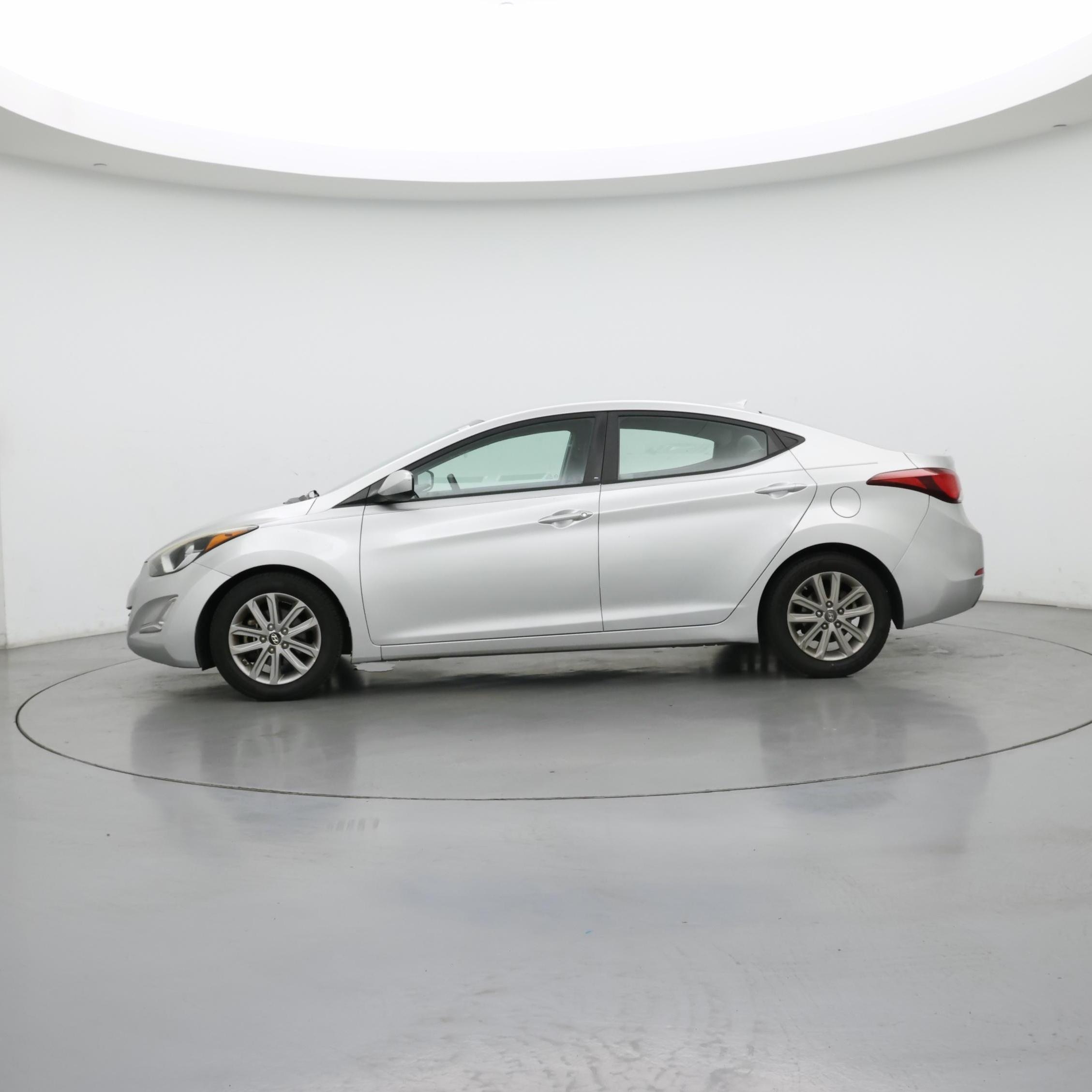 Thumbnail: 2016 Hyundai Elantra - 3