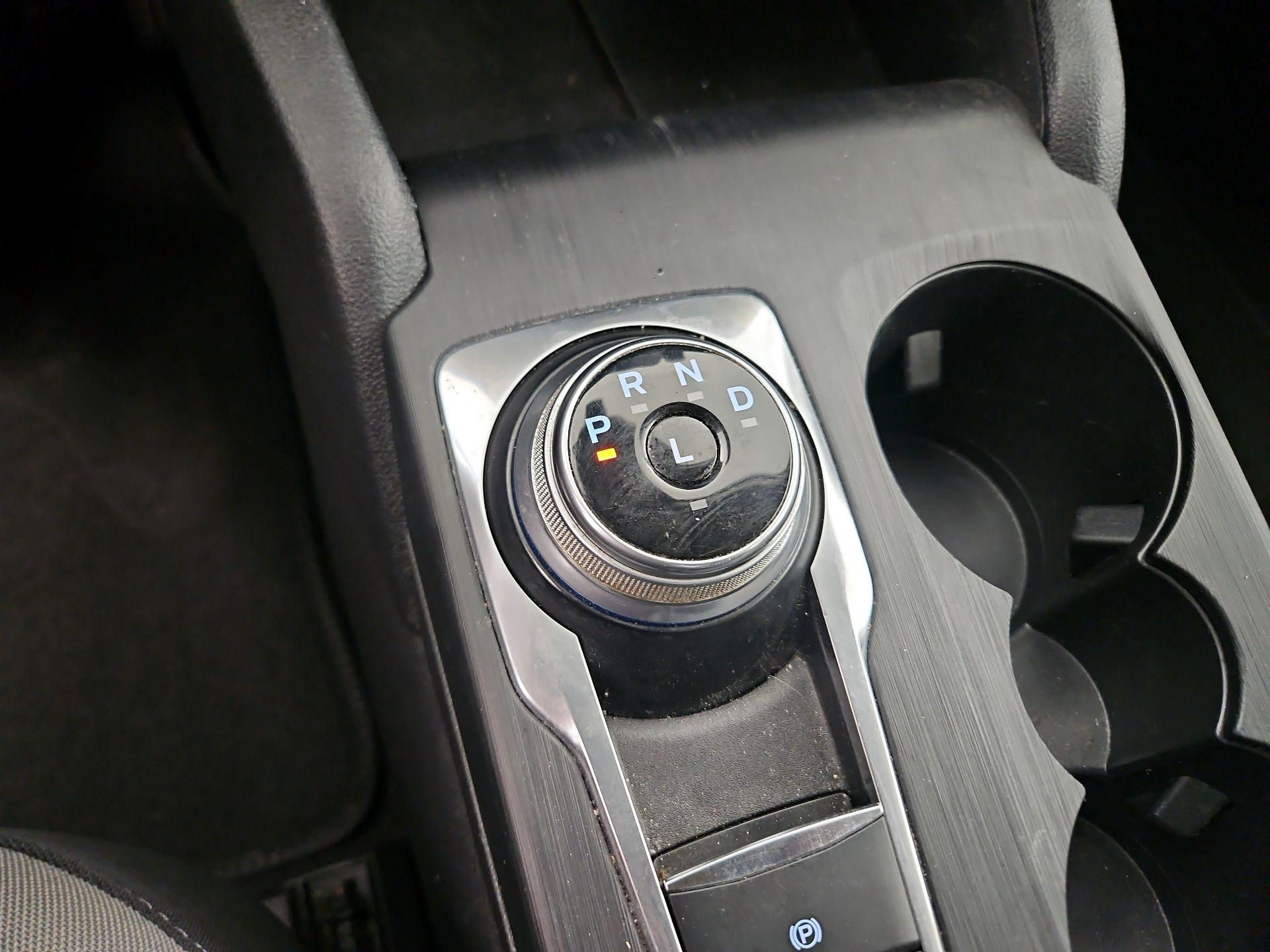 Thumbnail: 2021 Ford Escape - 17