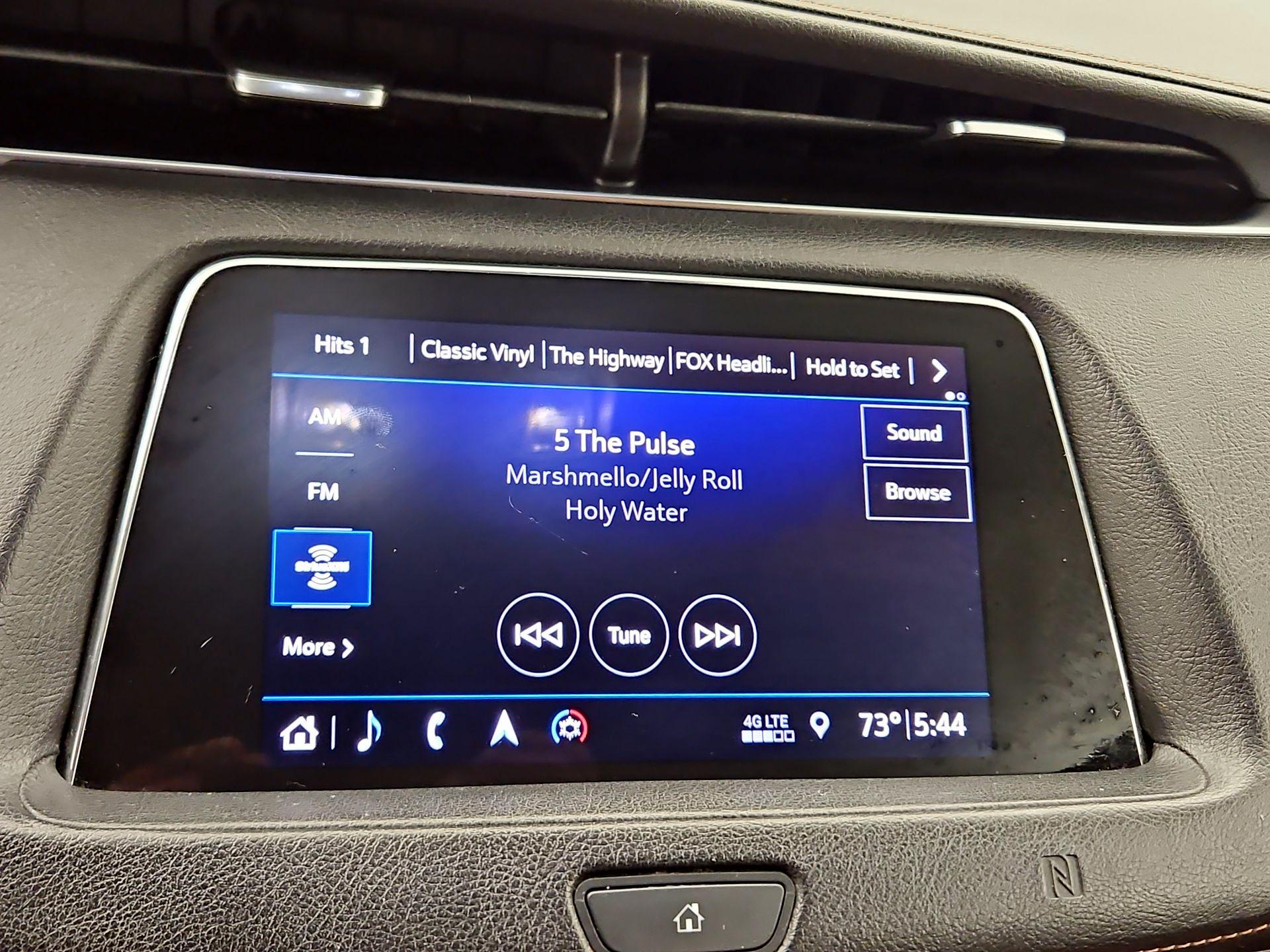 Thumbnail: 2019 Cadillac XT4 - 16