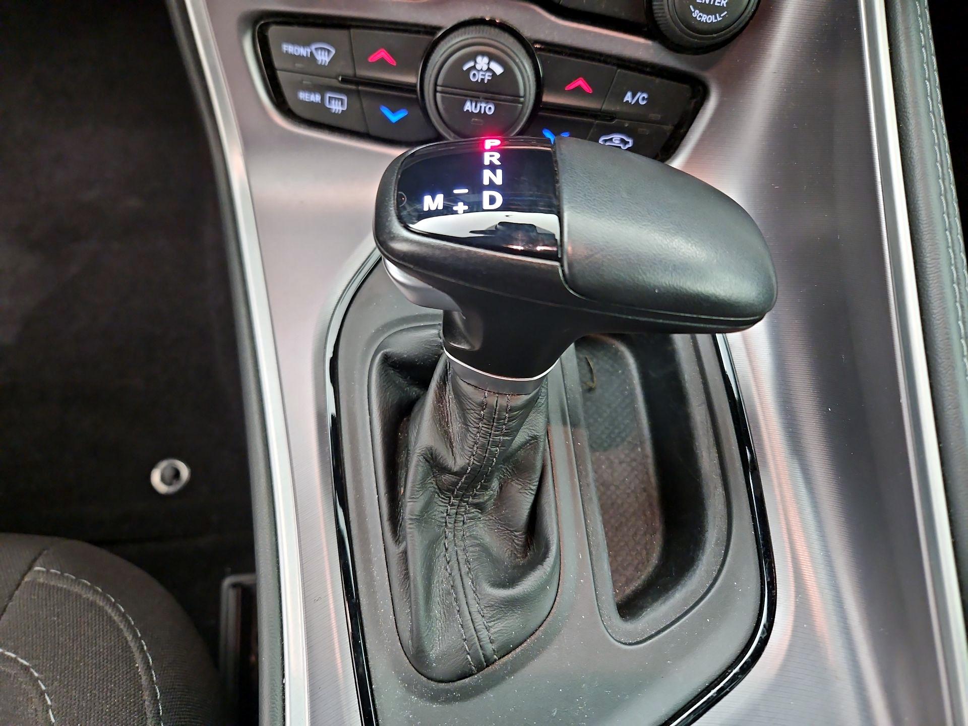 Thumbnail: 2021 Dodge Challenger - 18