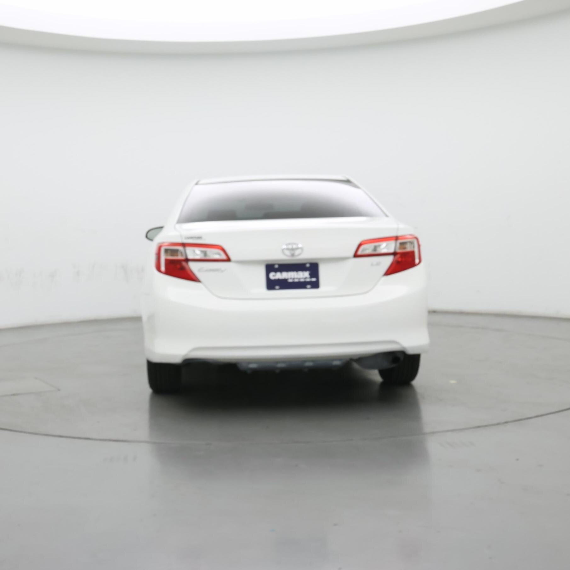 Thumbnail: 2014 Toyota Camry - 6