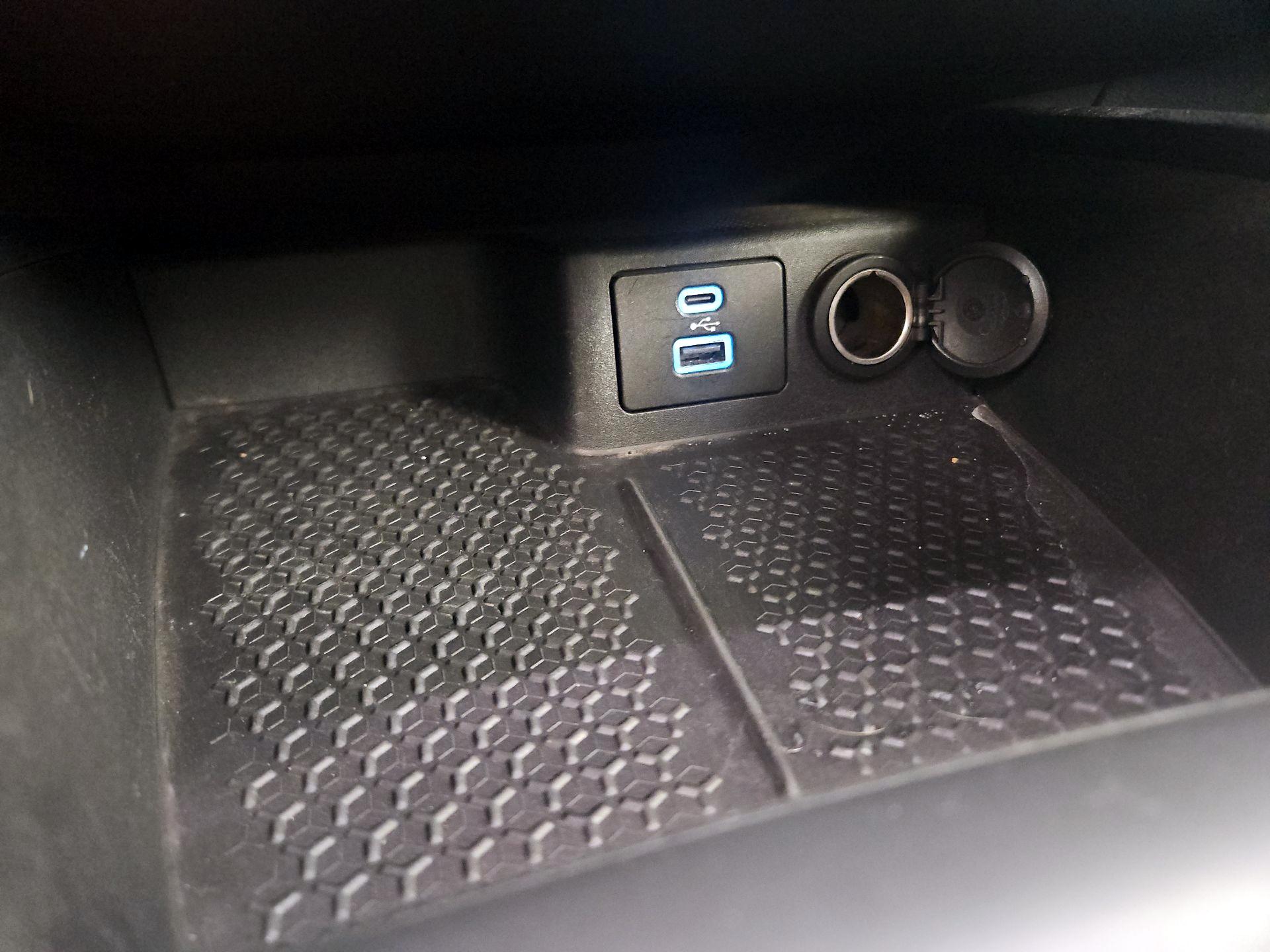 Thumbnail: 2021 Ford Bronco Sport - 18