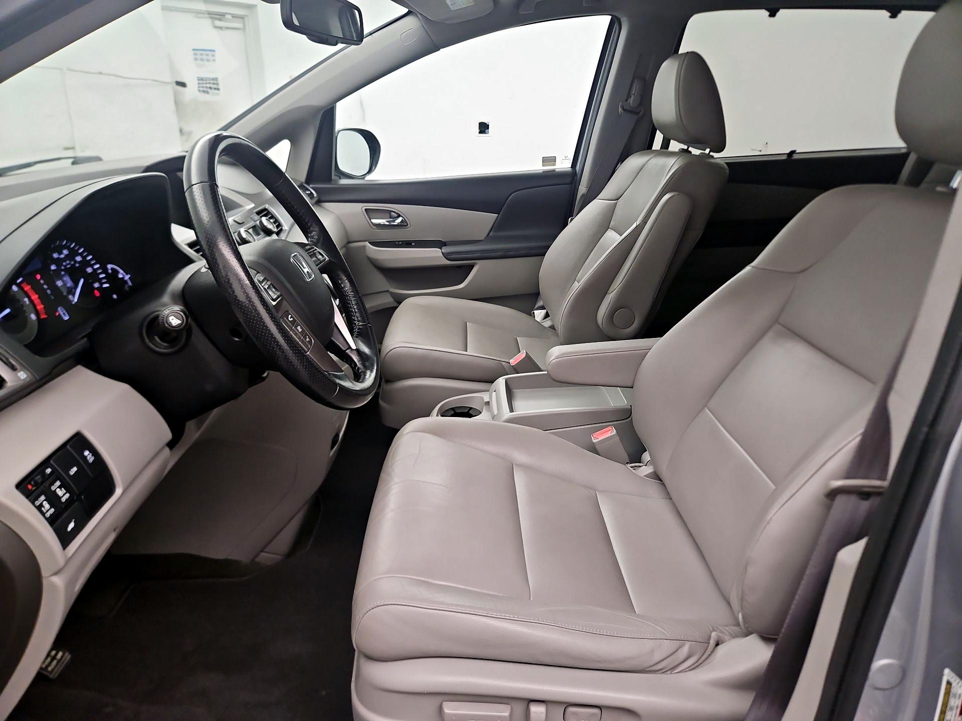 Thumbnail: 2017 Honda Odyssey - 11