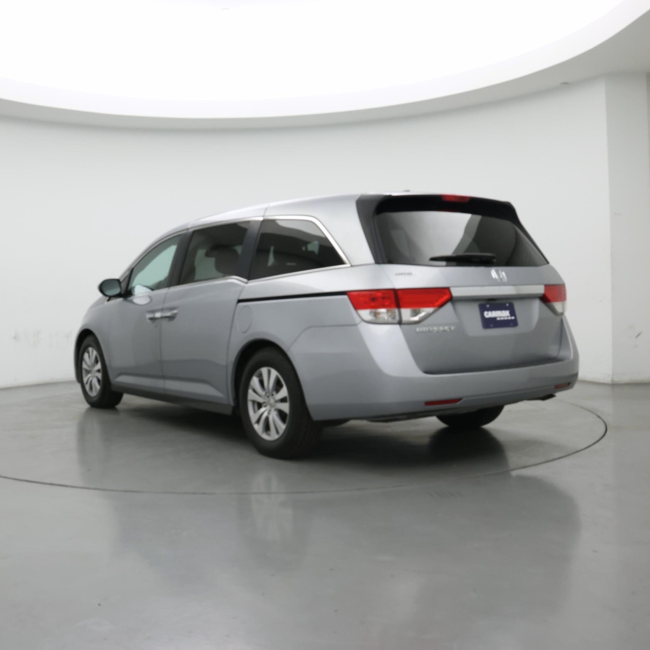 Thumbnail: 2017 Honda Odyssey - 2