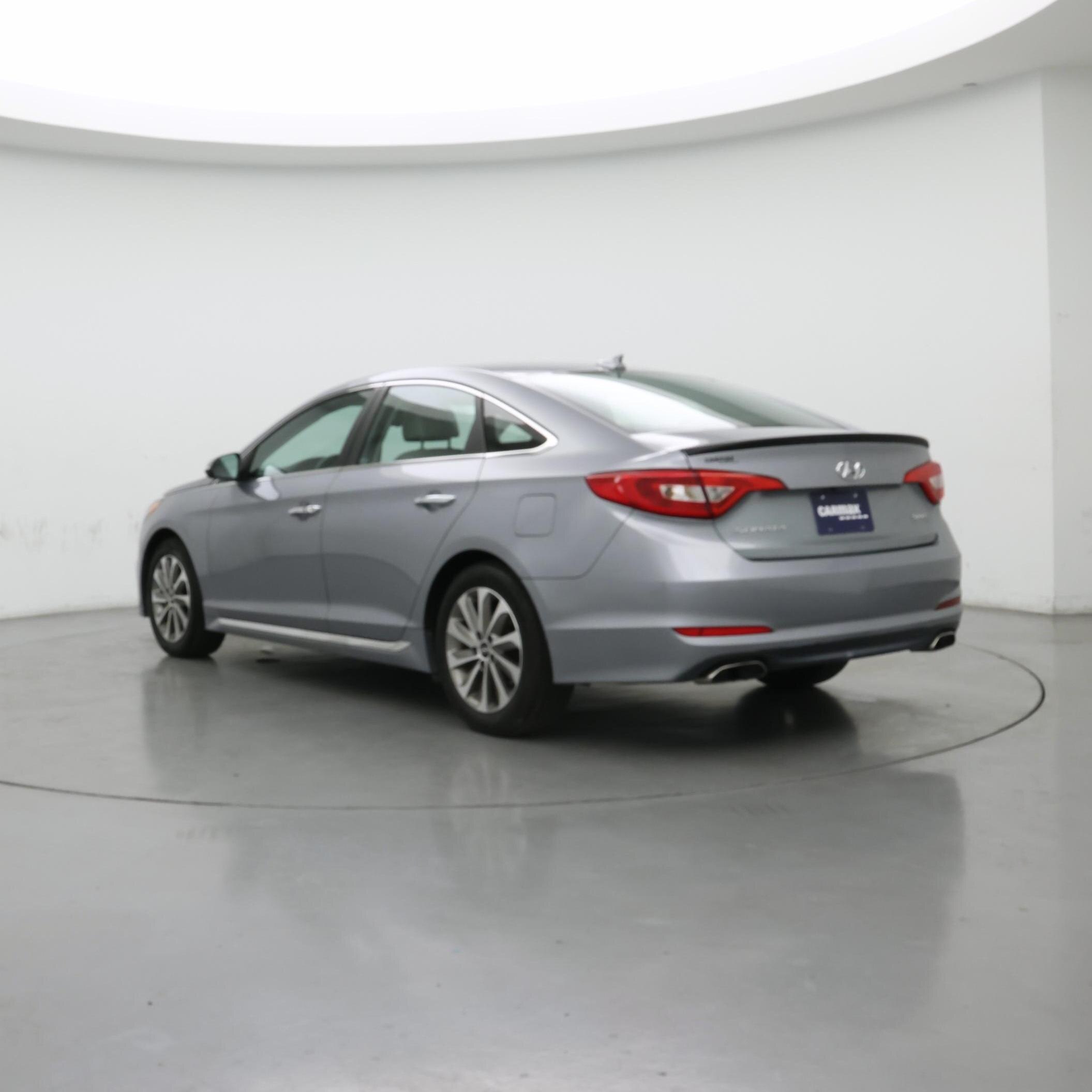 Thumbnail: 2016 Hyundai Sonata - 2
