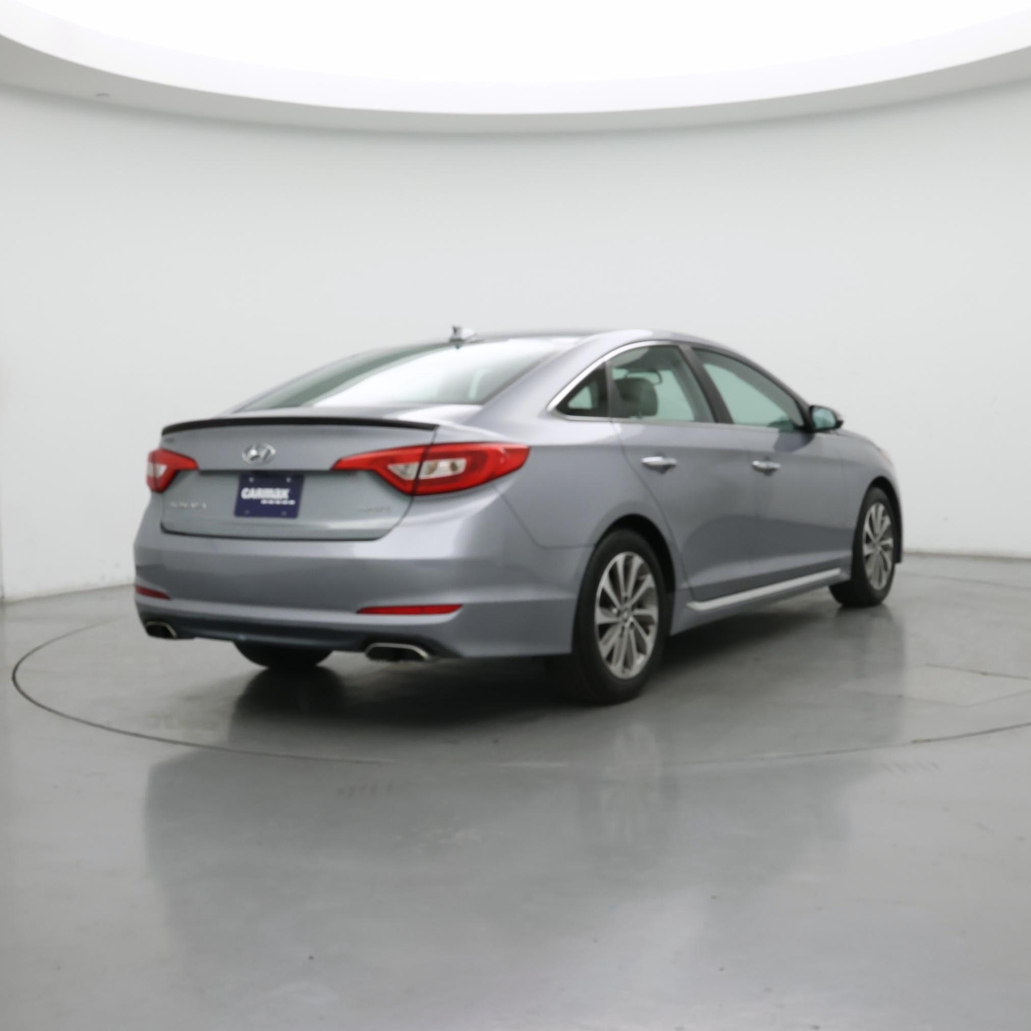 Thumbnail: 2016 Hyundai Sonata - 8