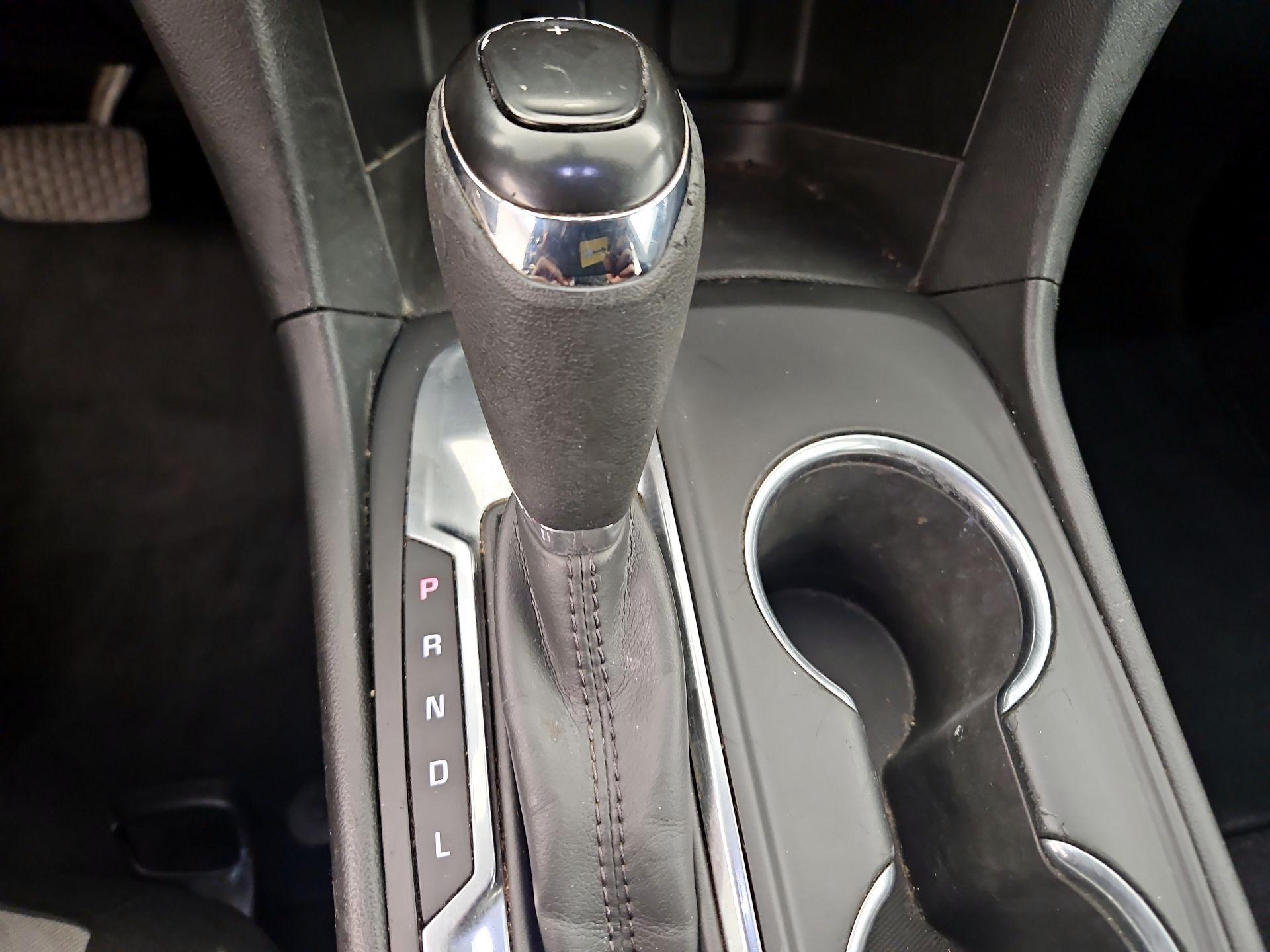 Thumbnail: 2018 Chevrolet Equinox - 17