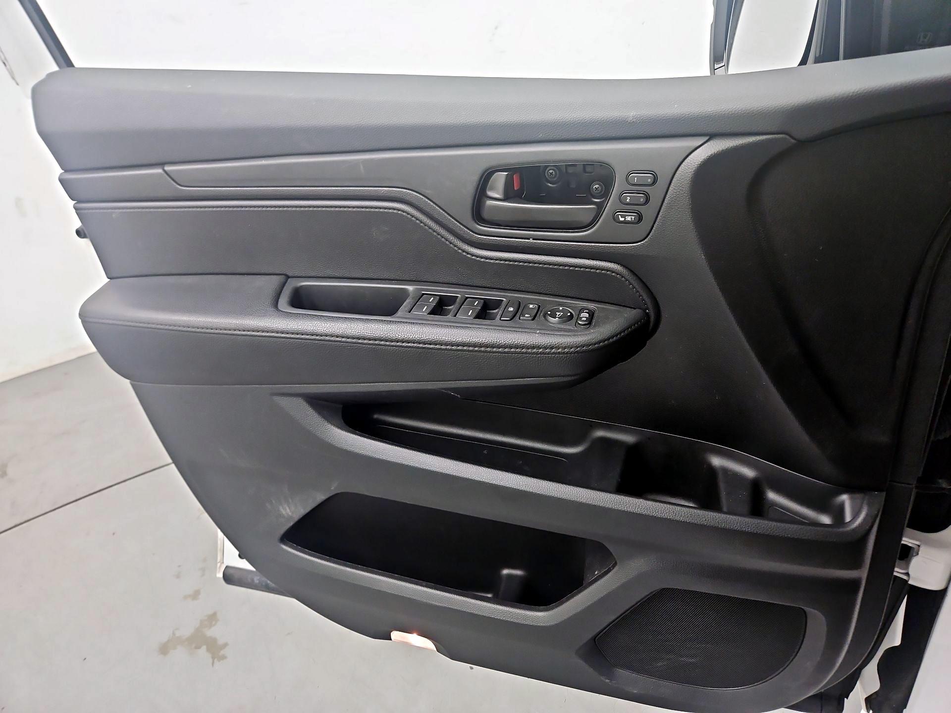 Thumbnail: 2024 Honda Odyssey - 12
