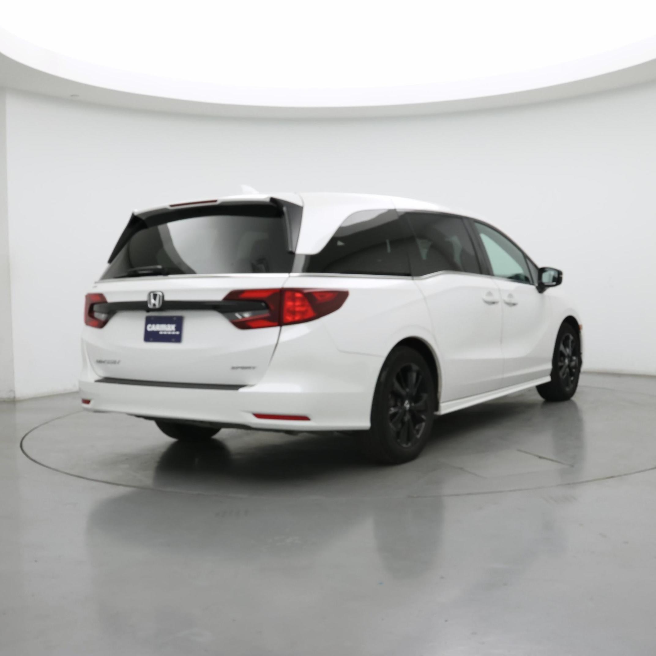 Thumbnail: 2024 Honda Odyssey - 8