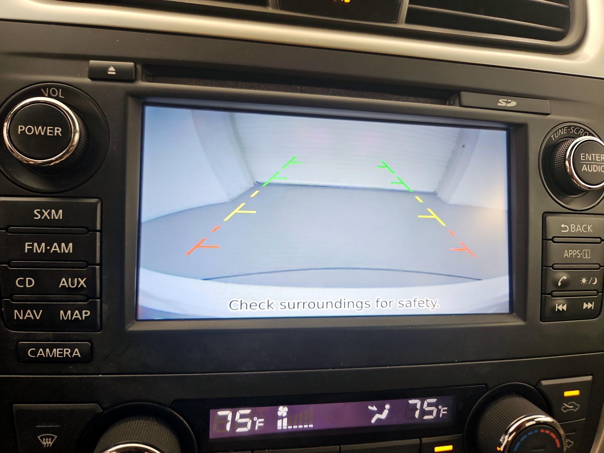 Thumbnail: 2017 Nissan Altima - 15