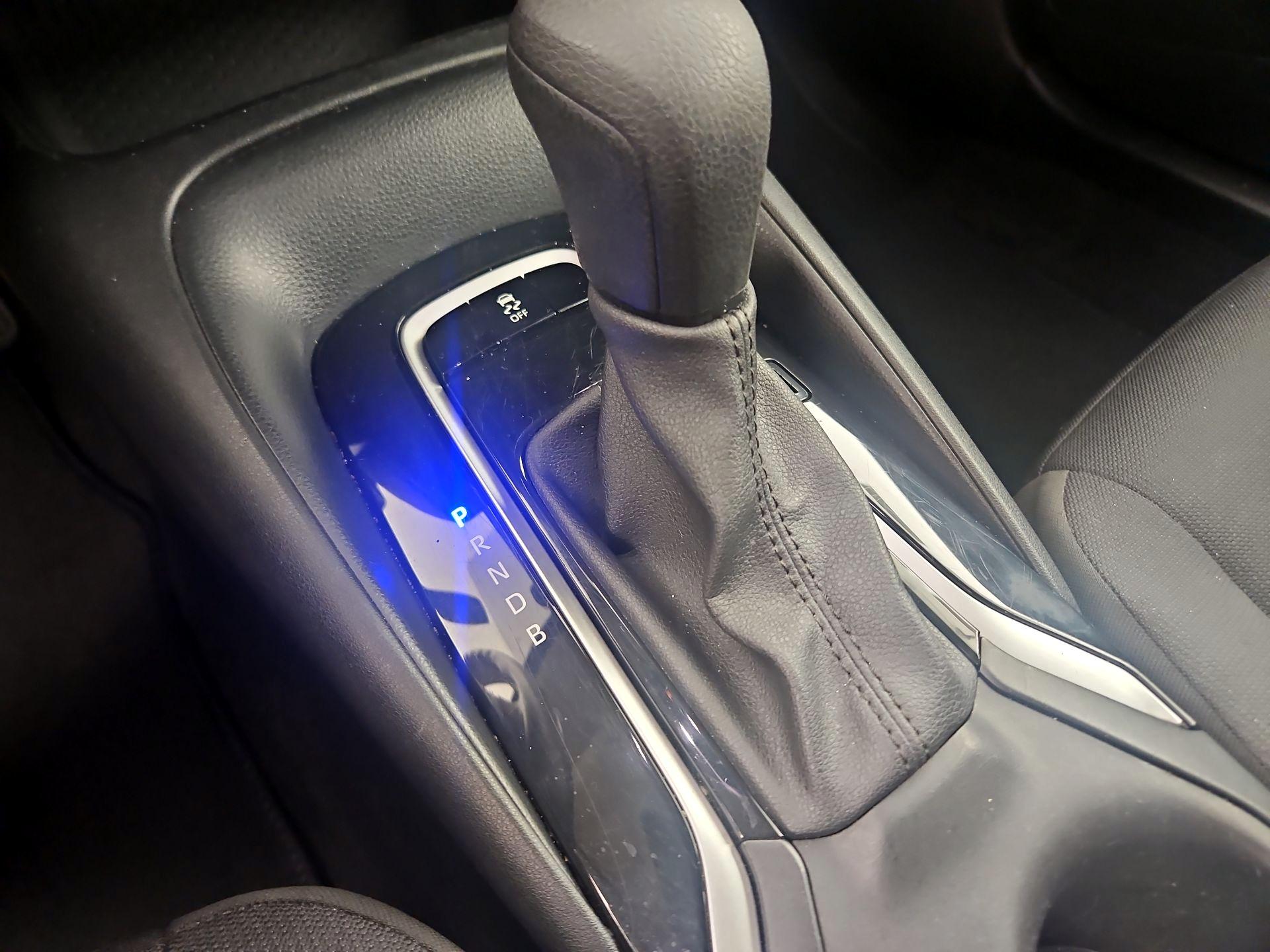 Thumbnail: 2023 Toyota Corolla - 17