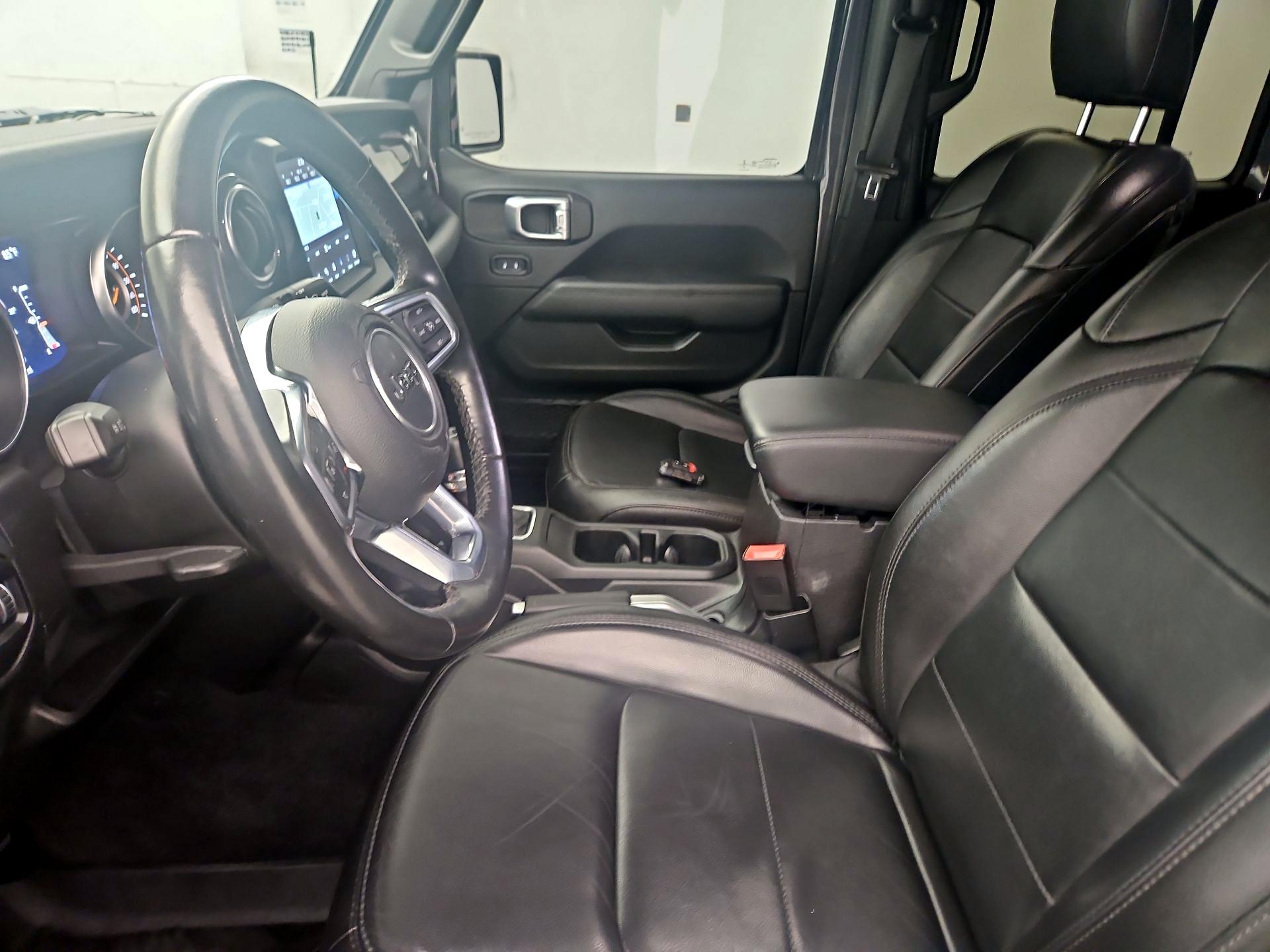 Thumbnail: 2021 Jeep Wrangler - 11