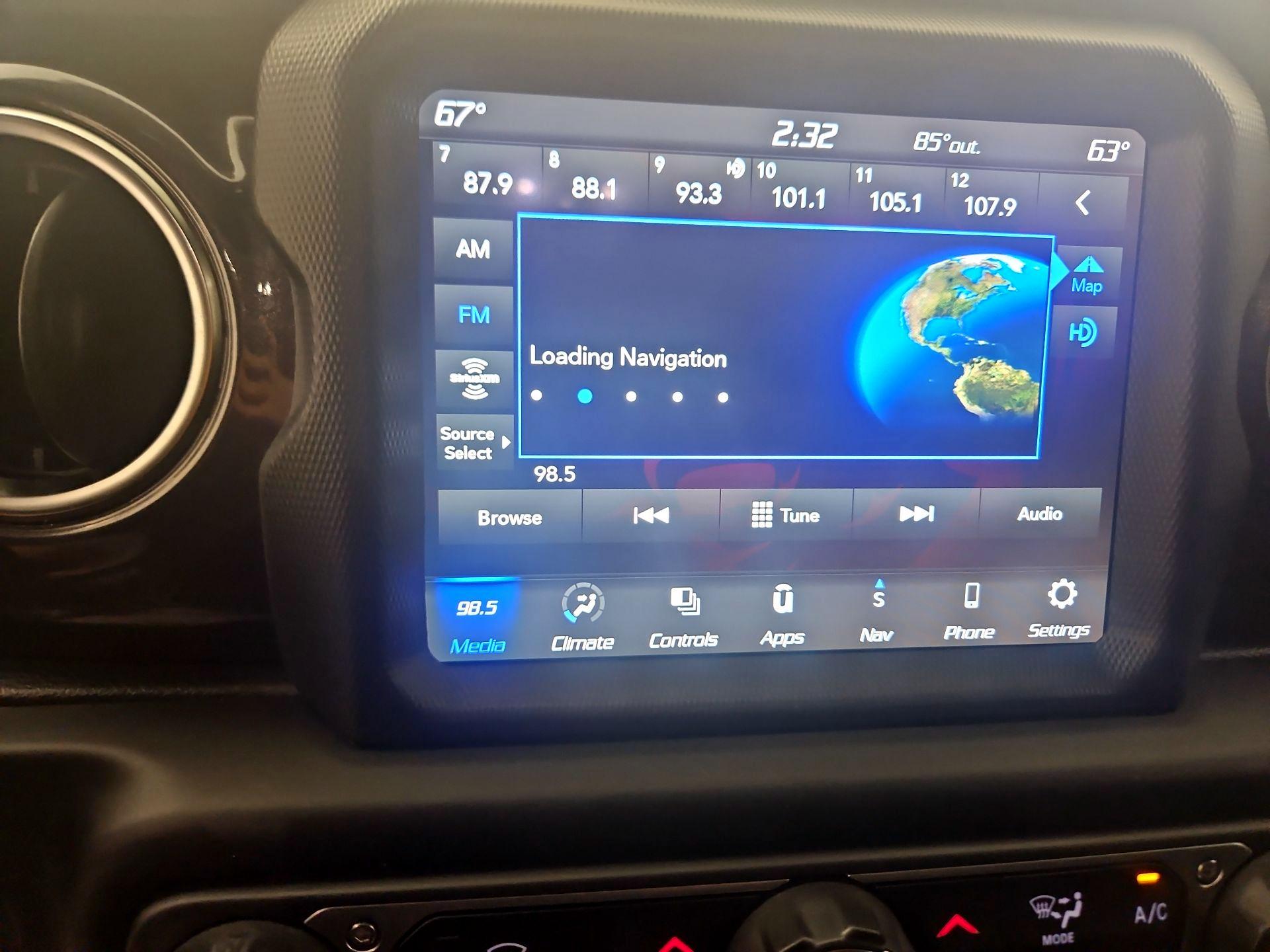 Thumbnail: 2021 Jeep Wrangler - 15