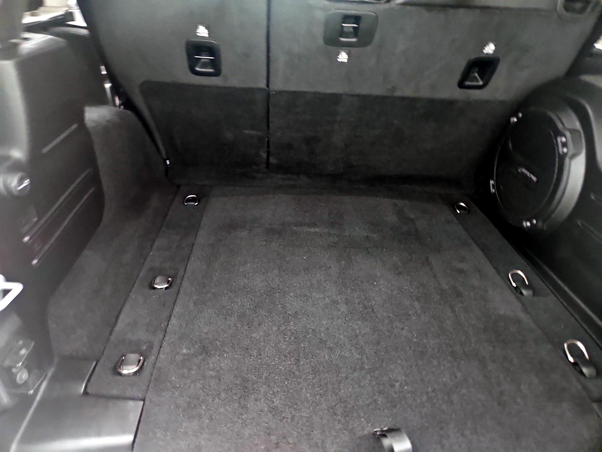 Thumbnail: 2021 Jeep Wrangler - 19