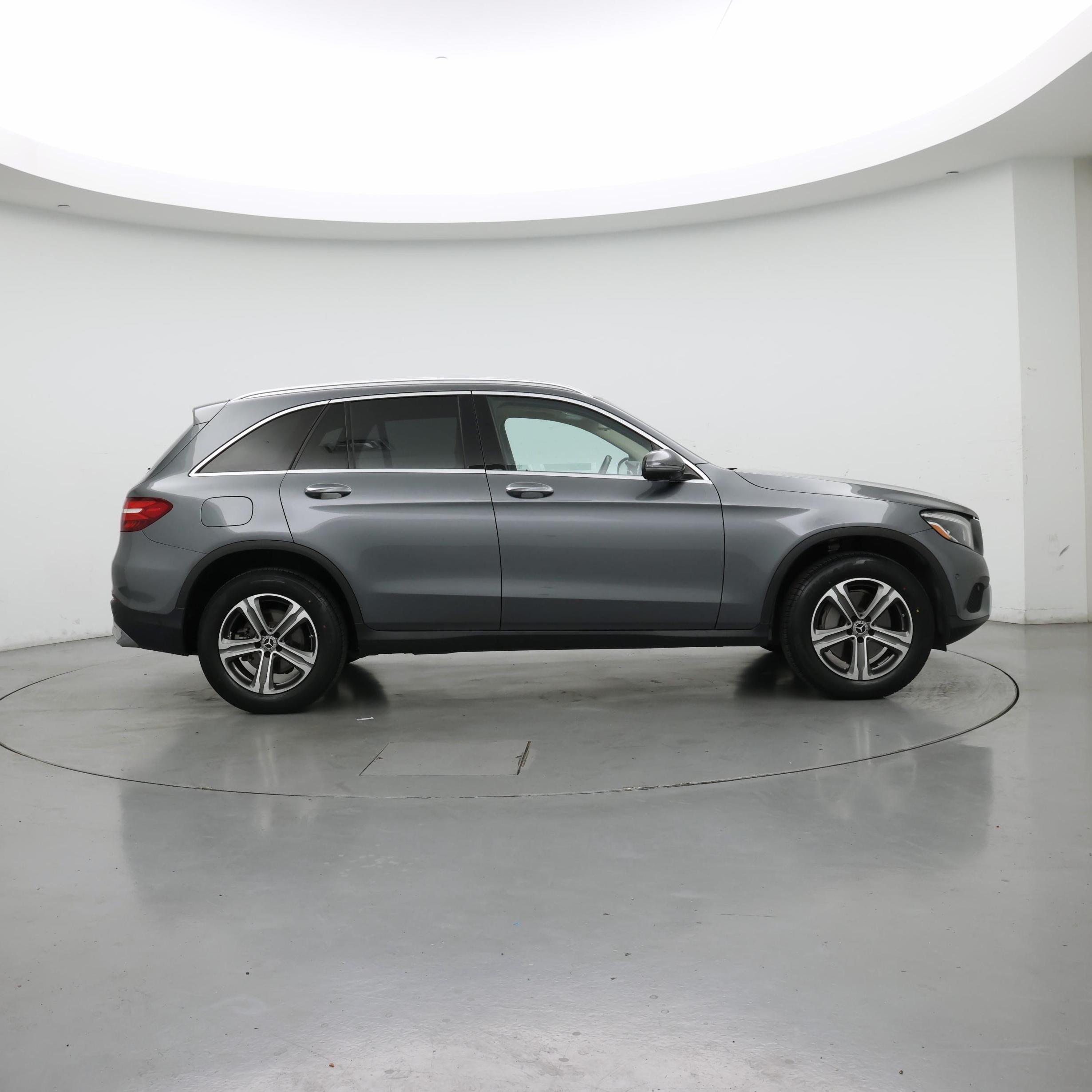 Thumbnail: 2018 Mercedes-Benz GLC - 7