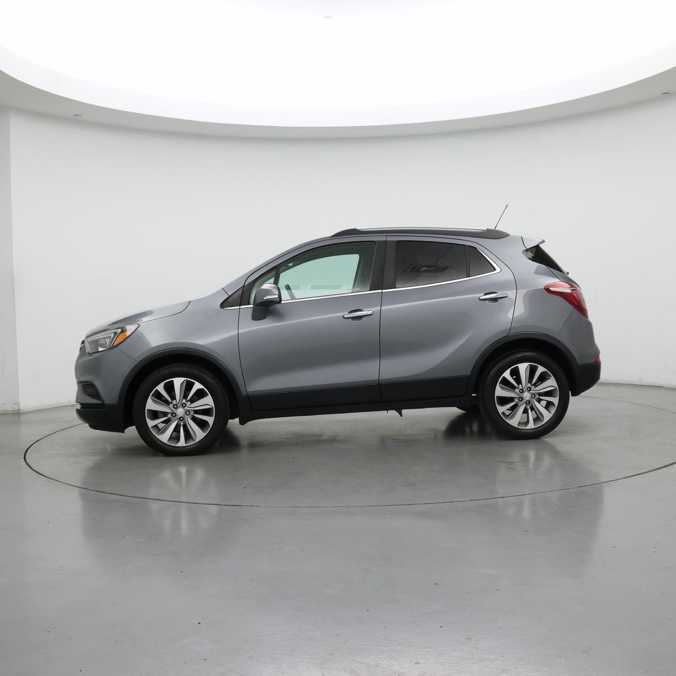 Thumbnail: 2019 Buick Encore - 3